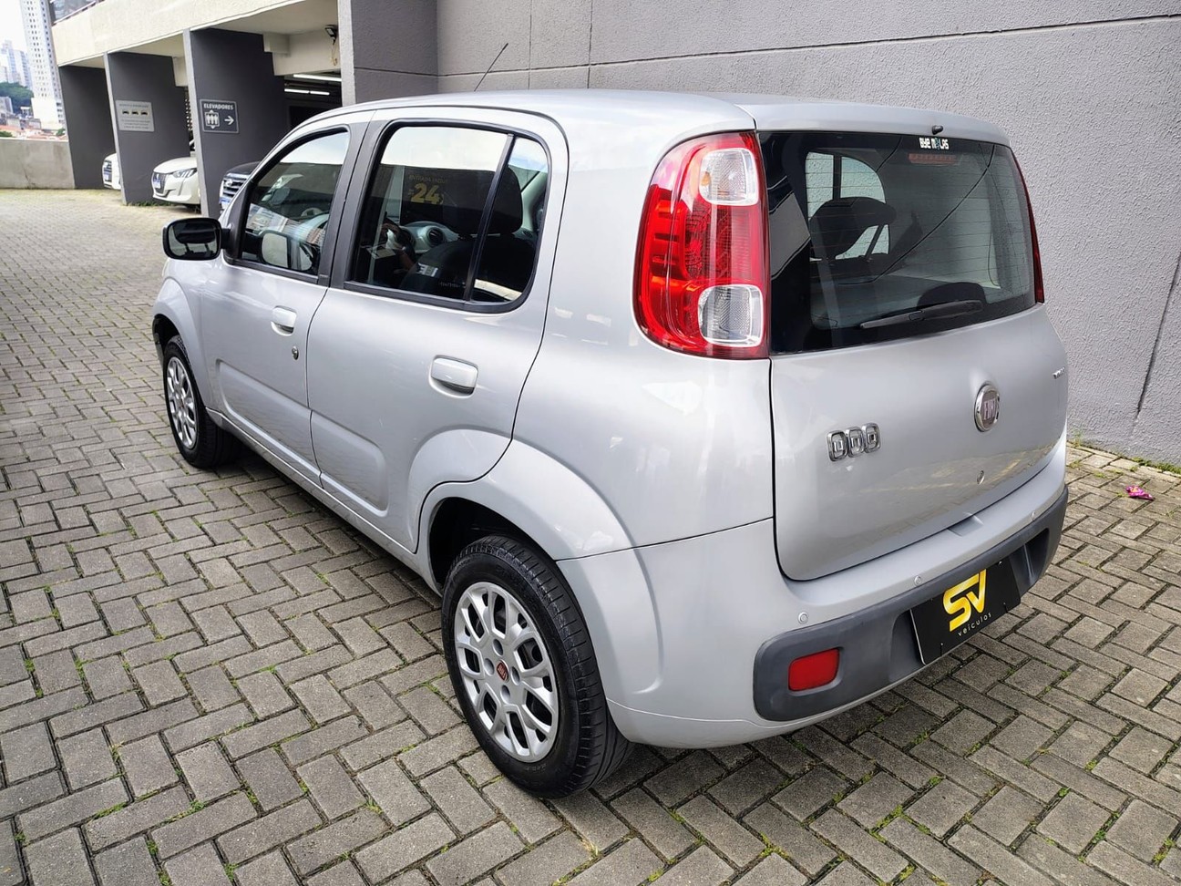 FIAT UNO