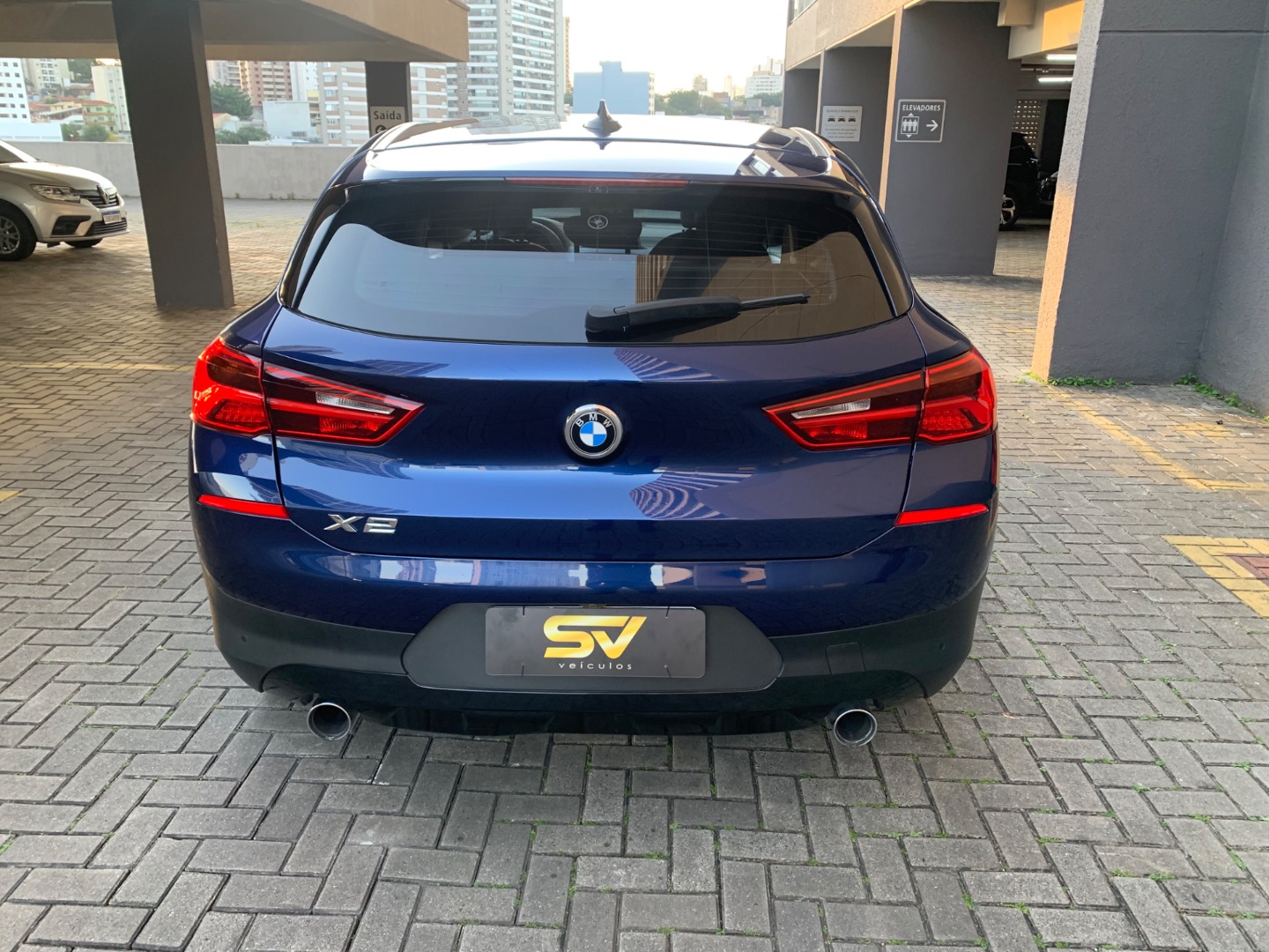BMW X2