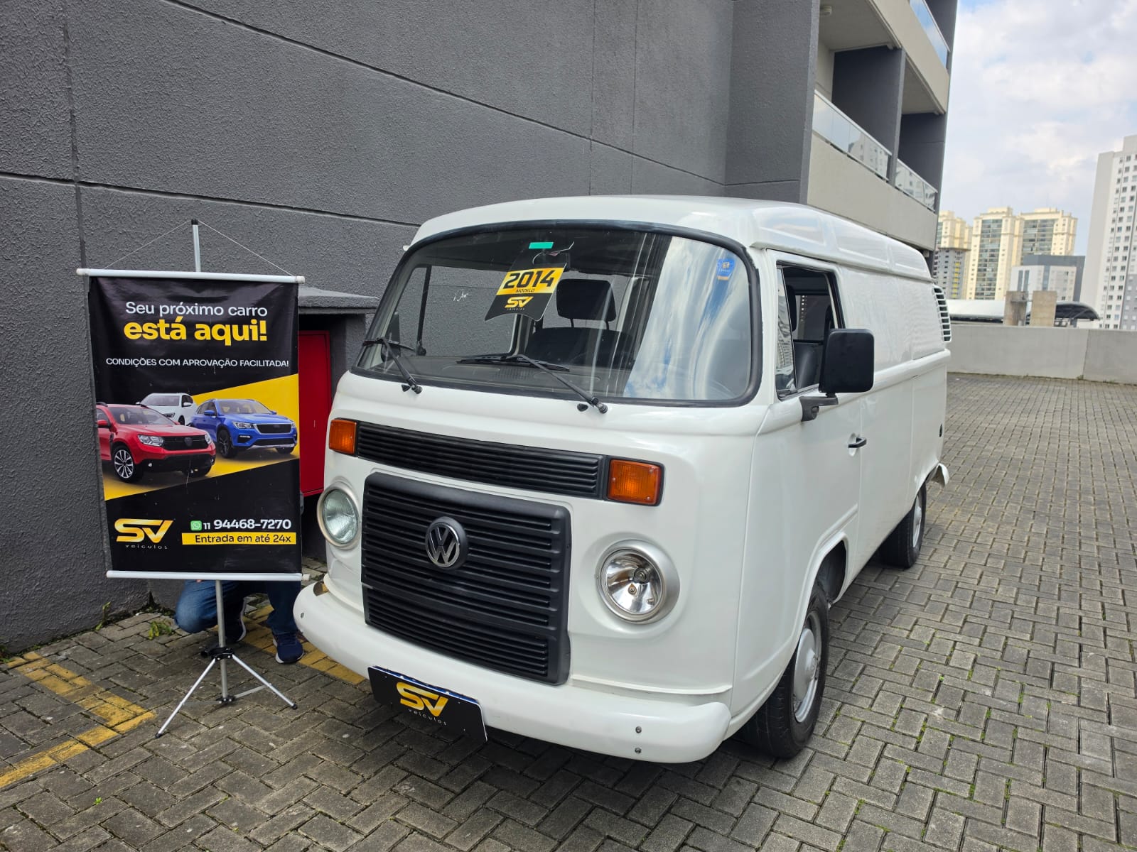 VOLKSWAGEN KOMBI