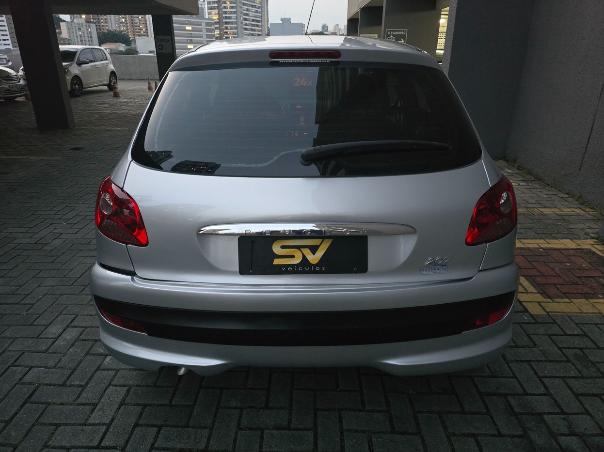 PEUGEOT 207