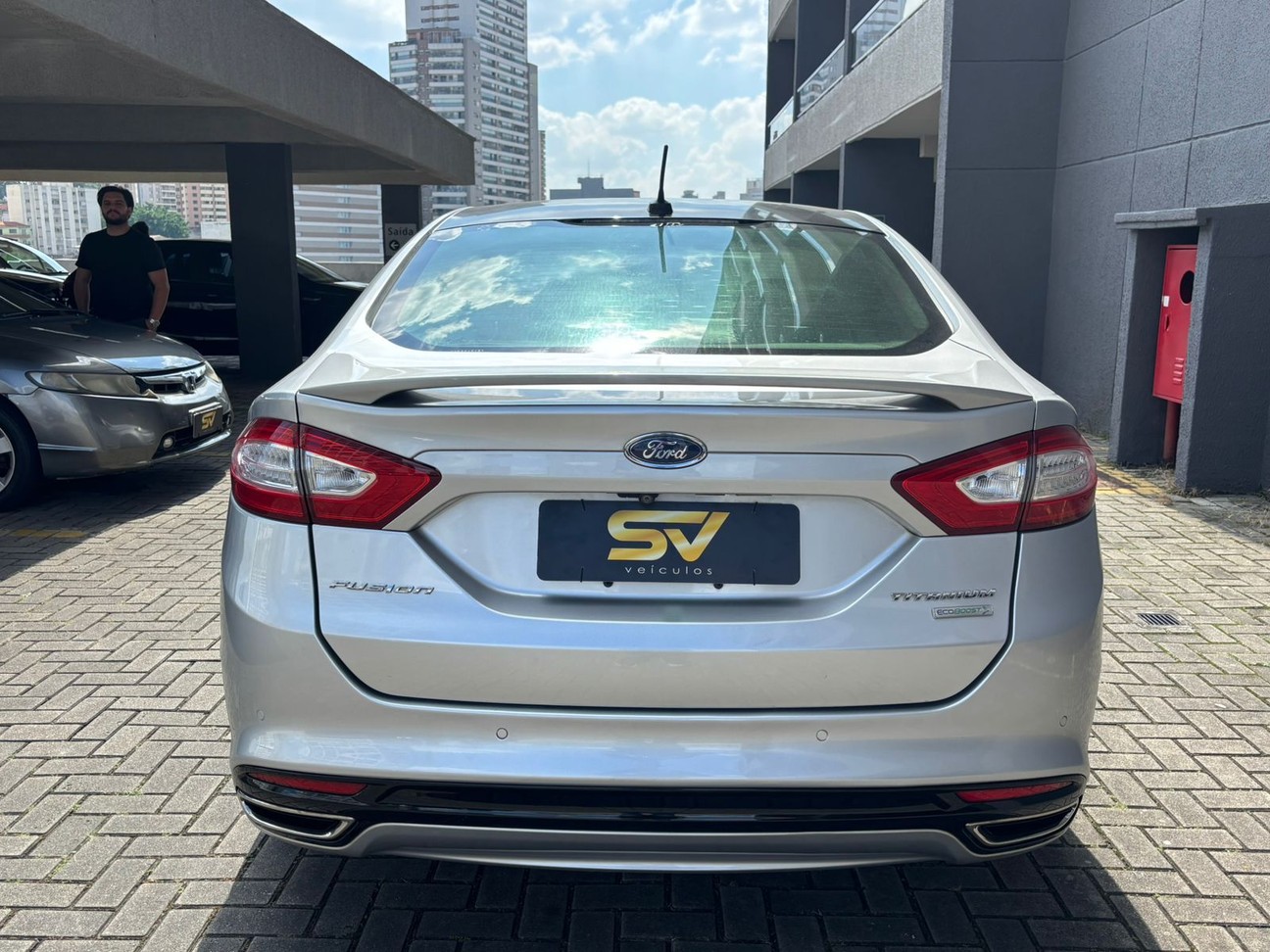 FORD FUSION
