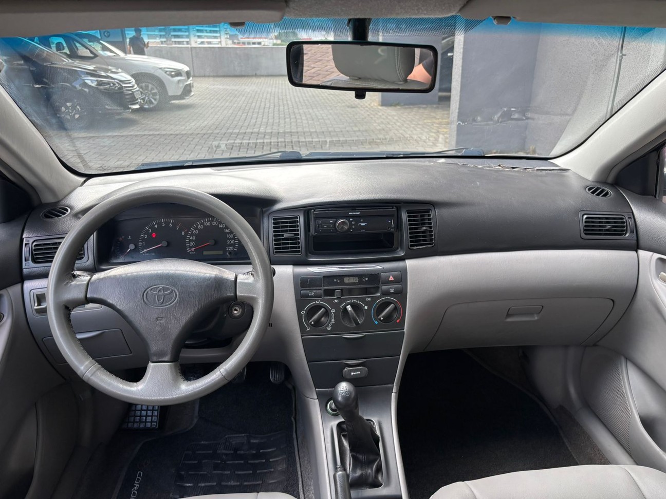 TOYOTA COROLLA
