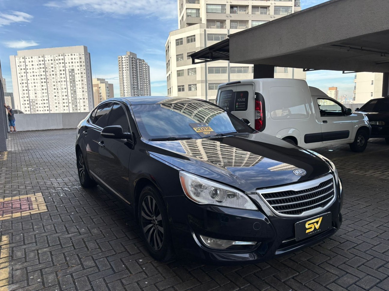 KIA CADENZA
