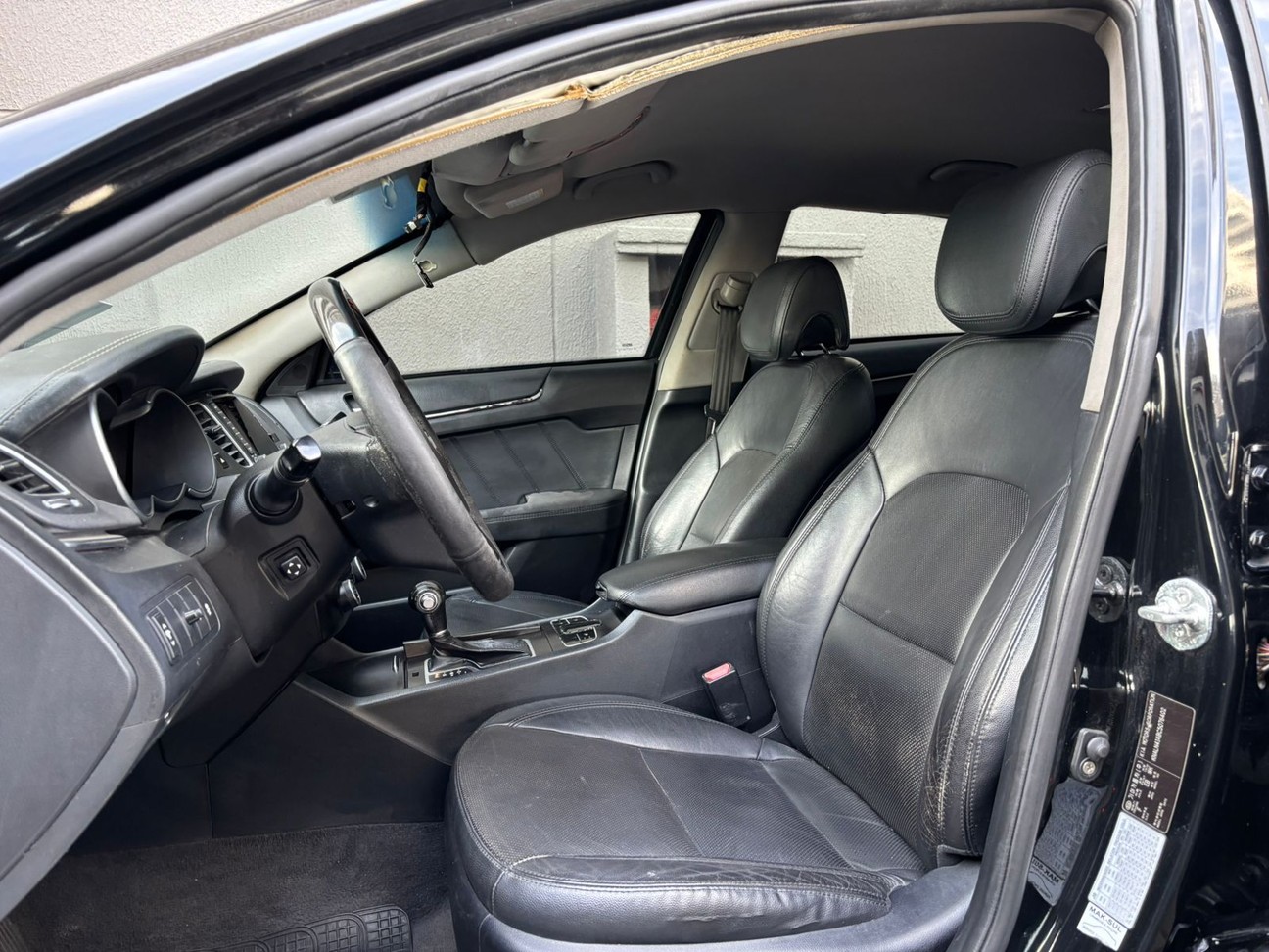 KIA CADENZA