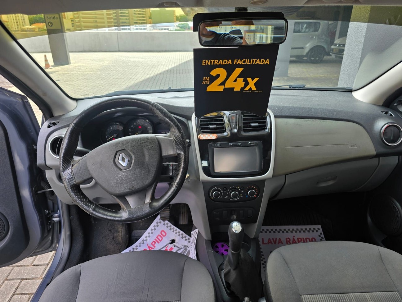 RENAULT LOGAN