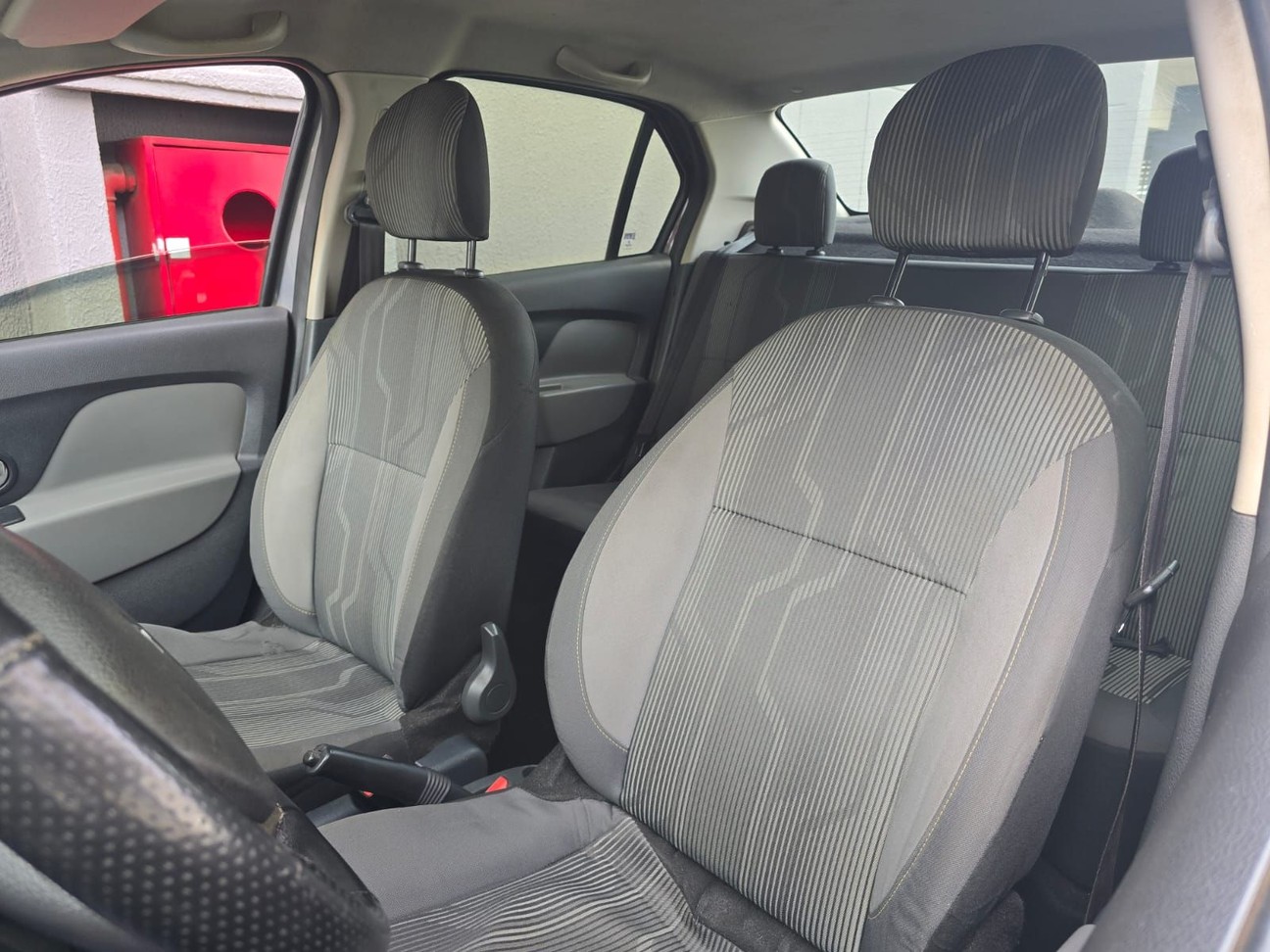 RENAULT LOGAN