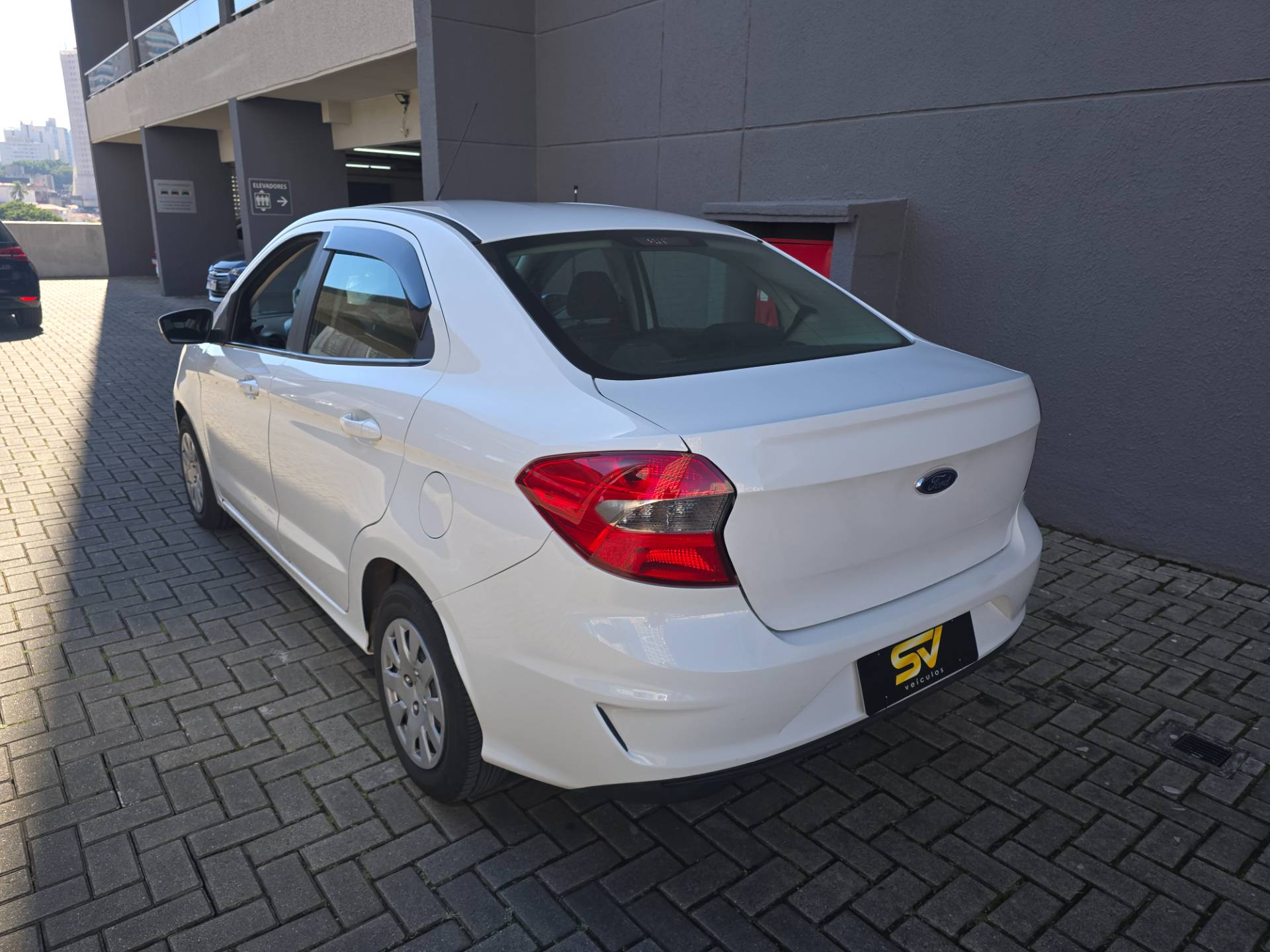 FORD KA