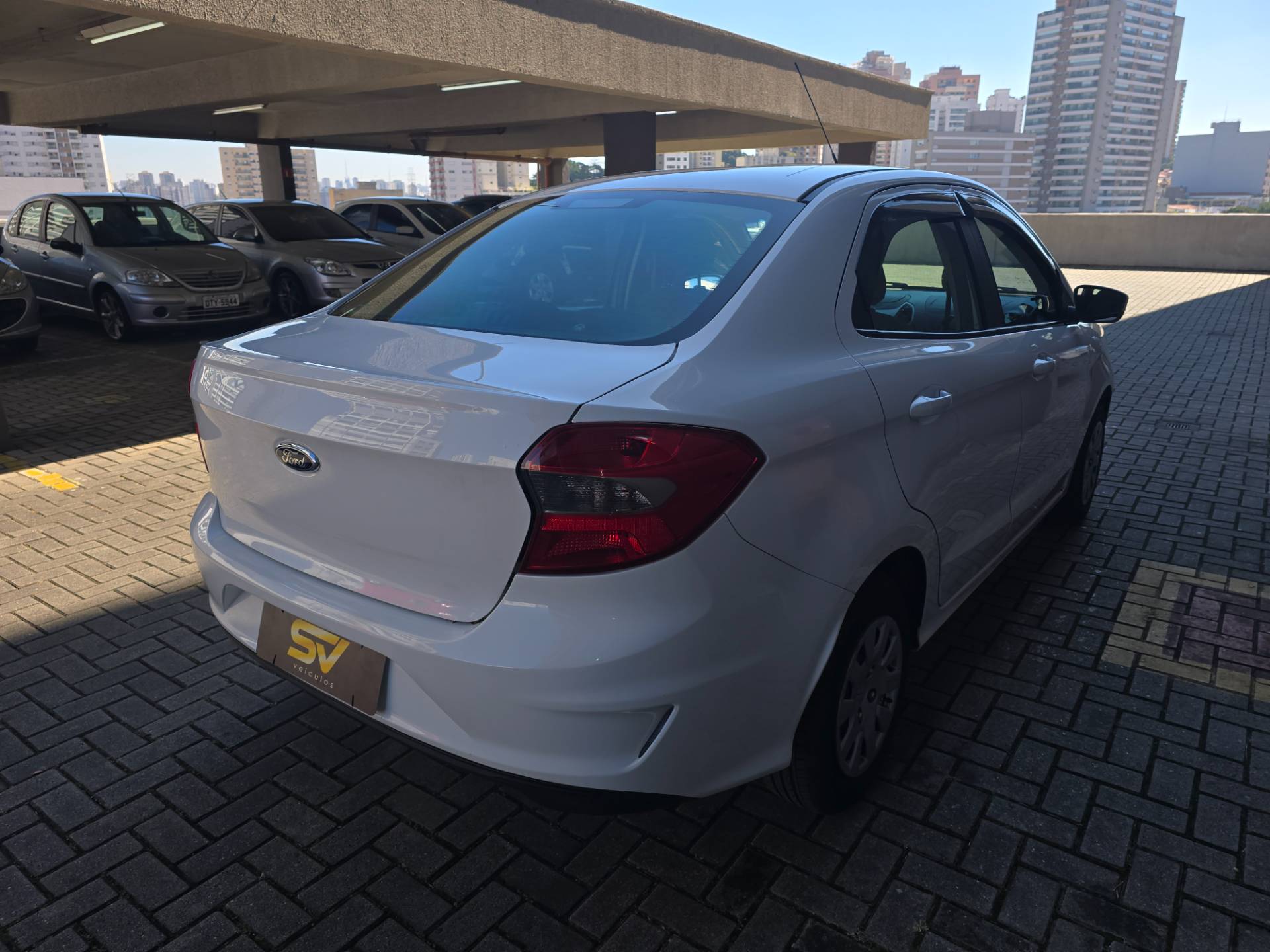 FORD KA
