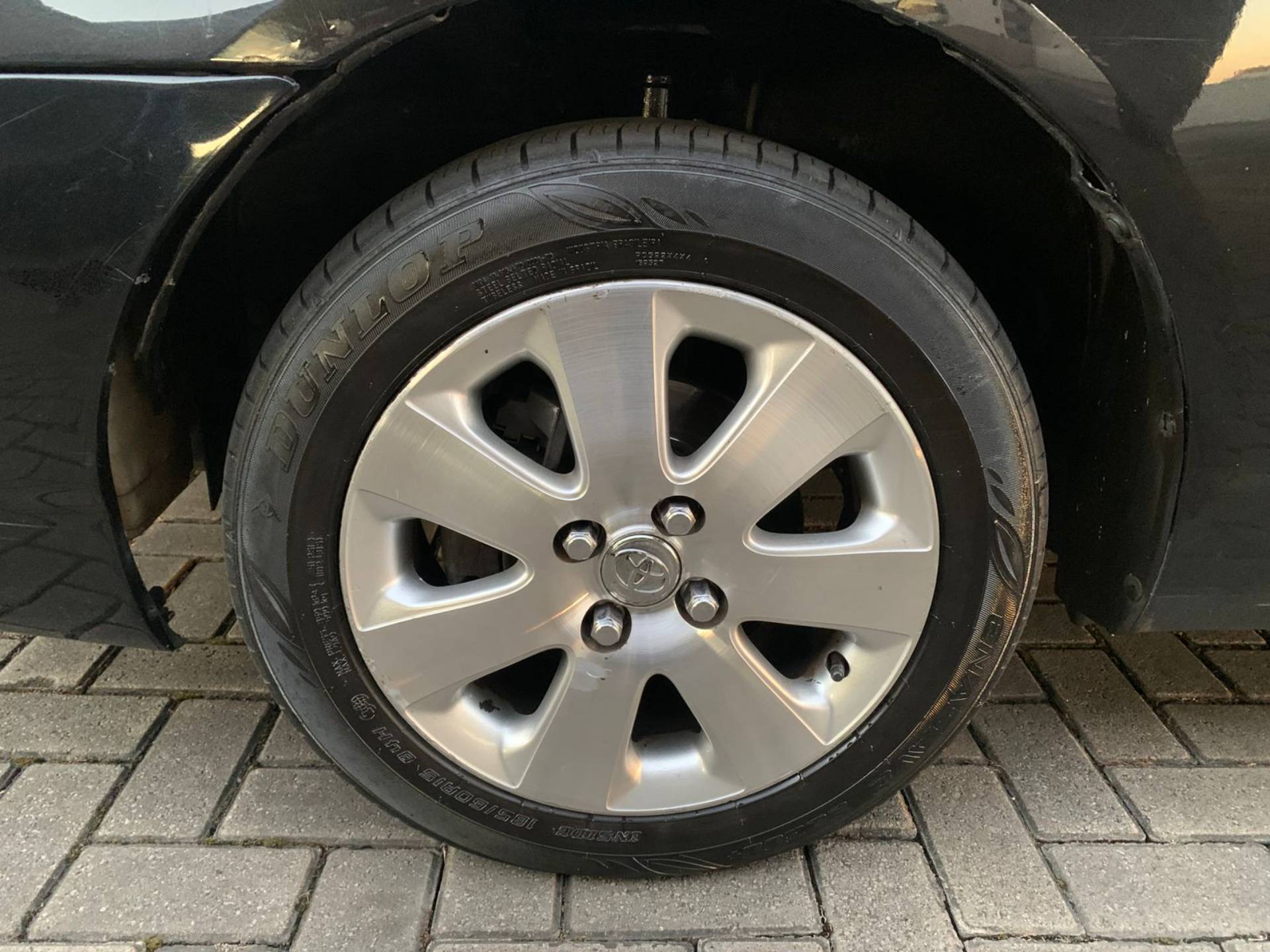 TOYOTA FIELDER