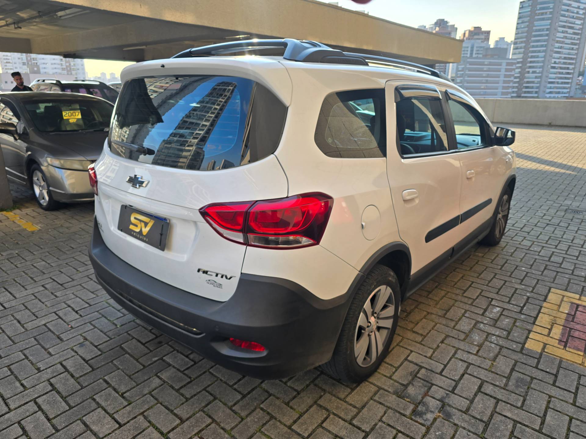 CHEVROLET SPIN