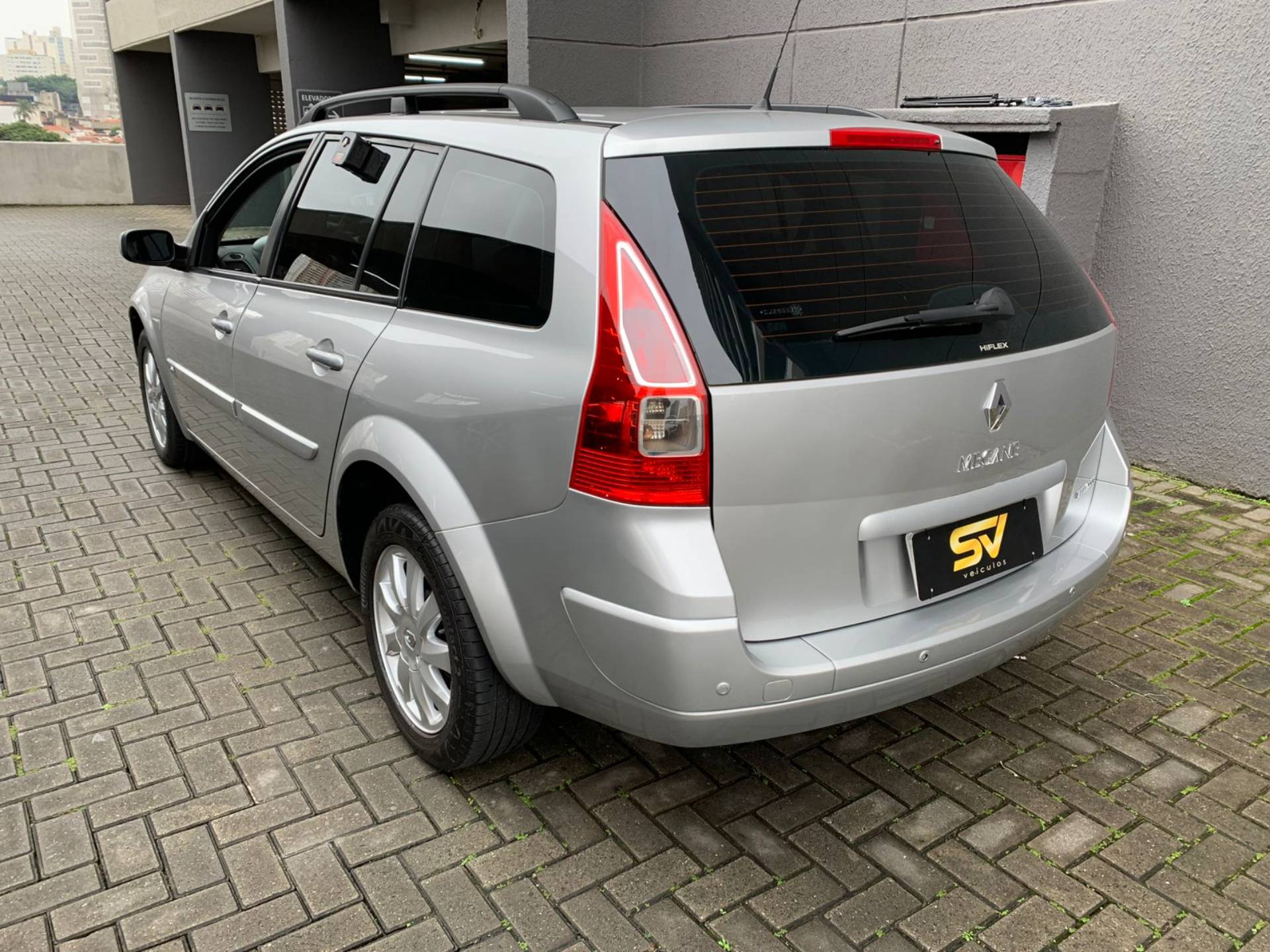 RENAULT MEGANE