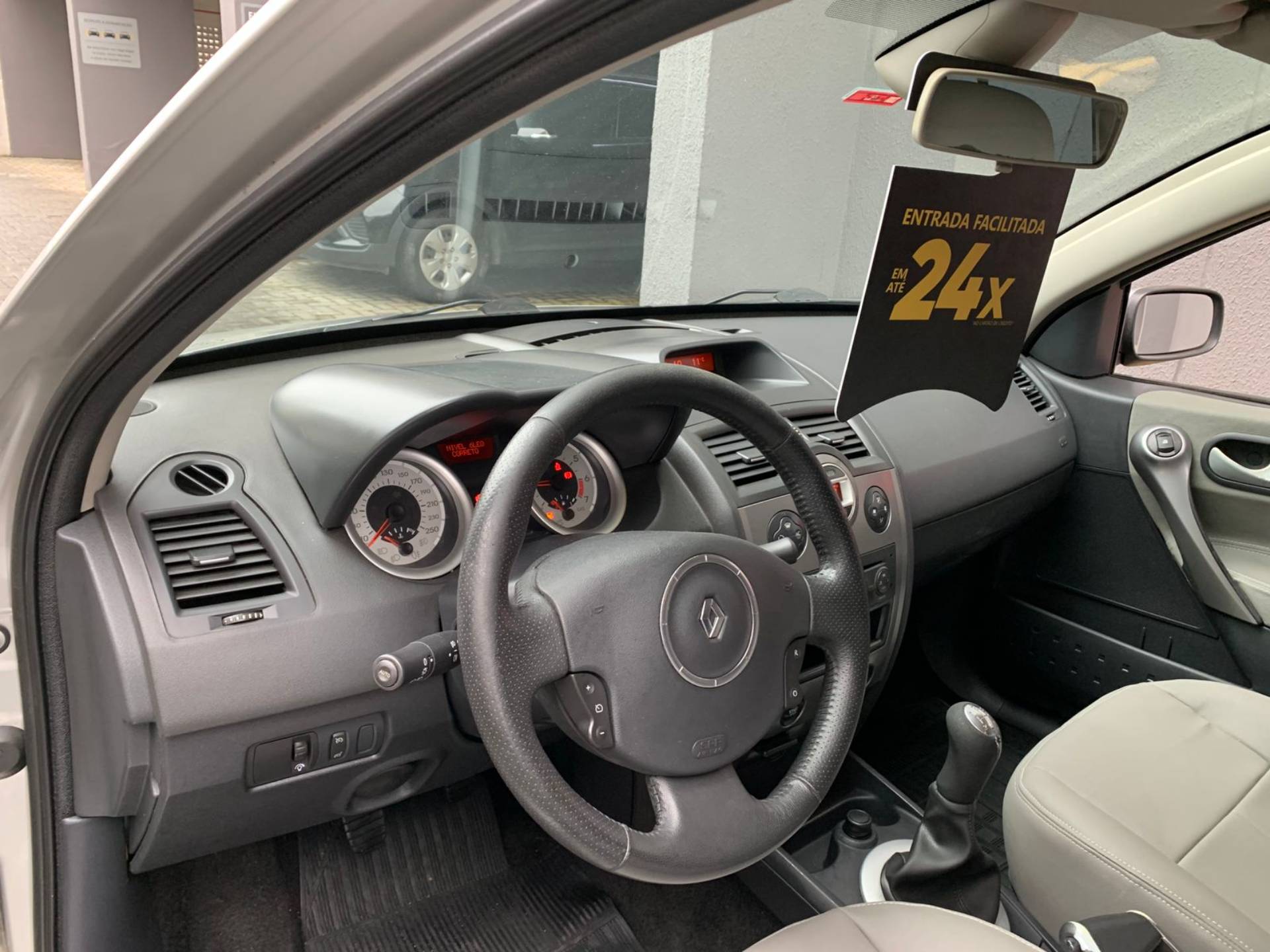 RENAULT MEGANE