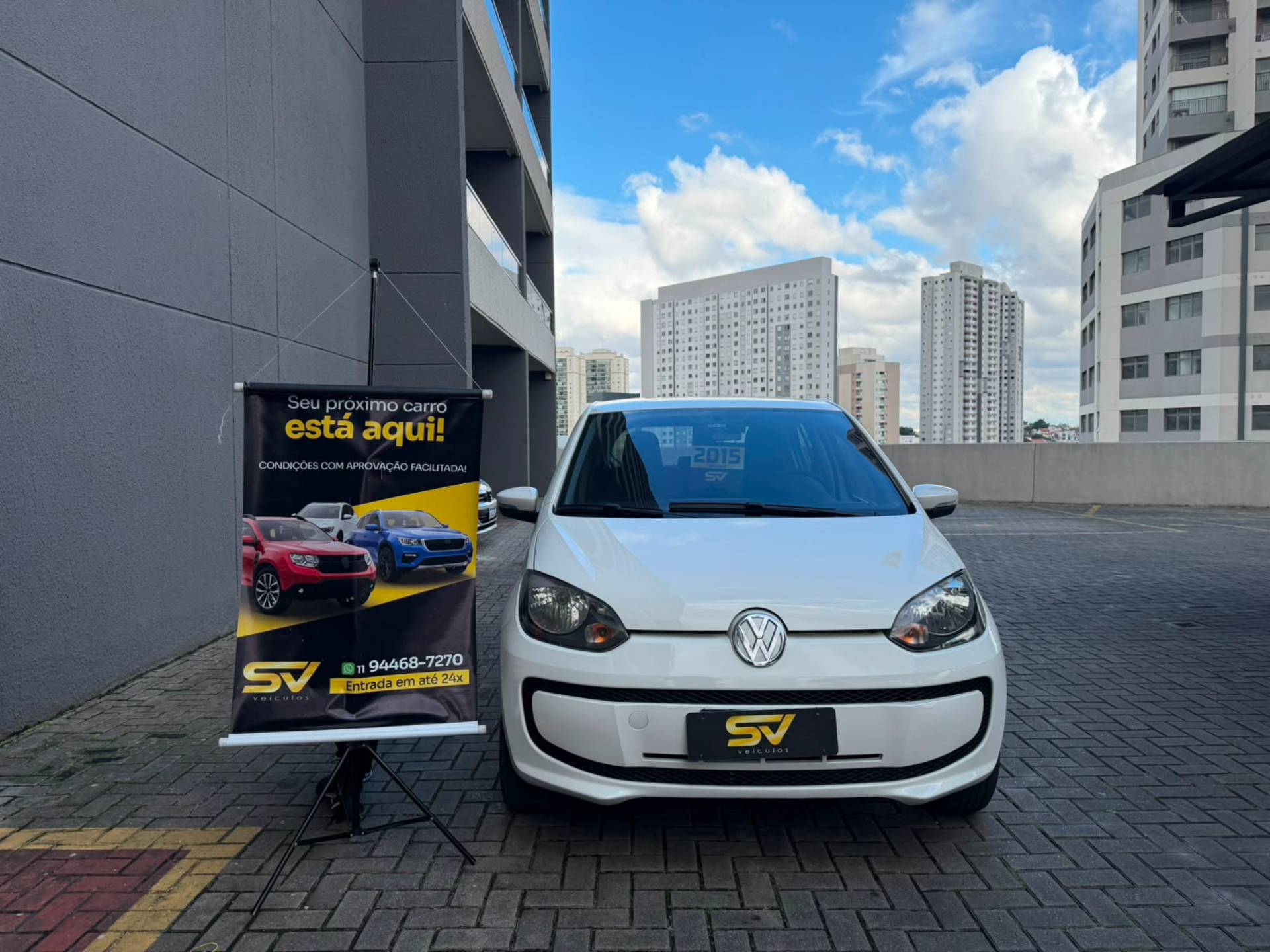 VOLKSWAGEN UP