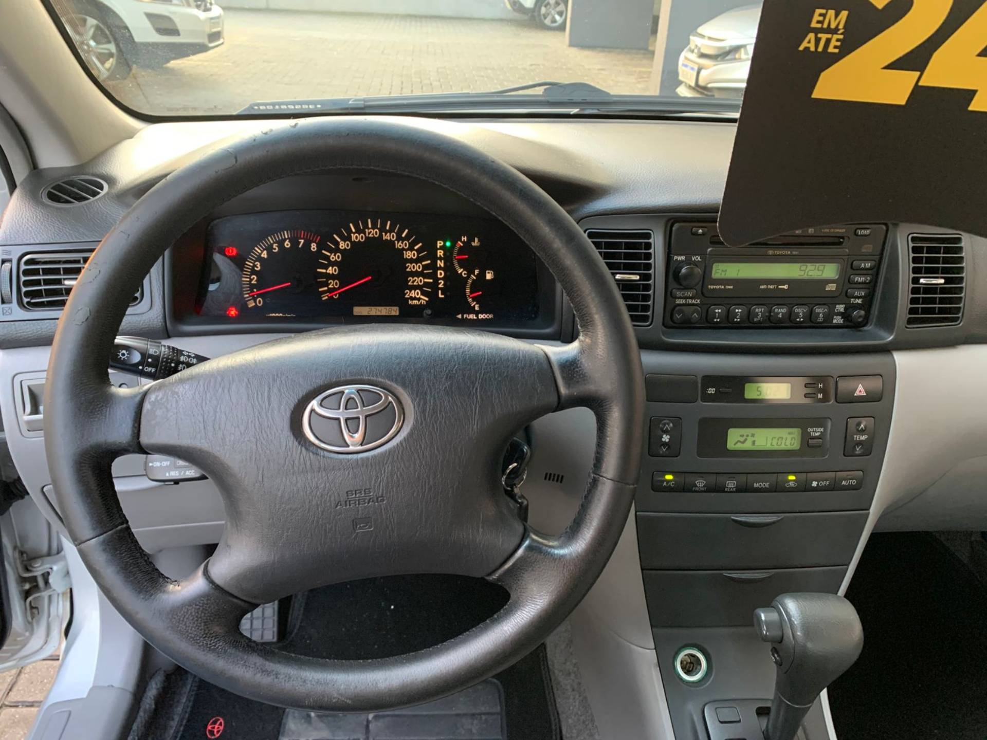 TOYOTA COROLLA