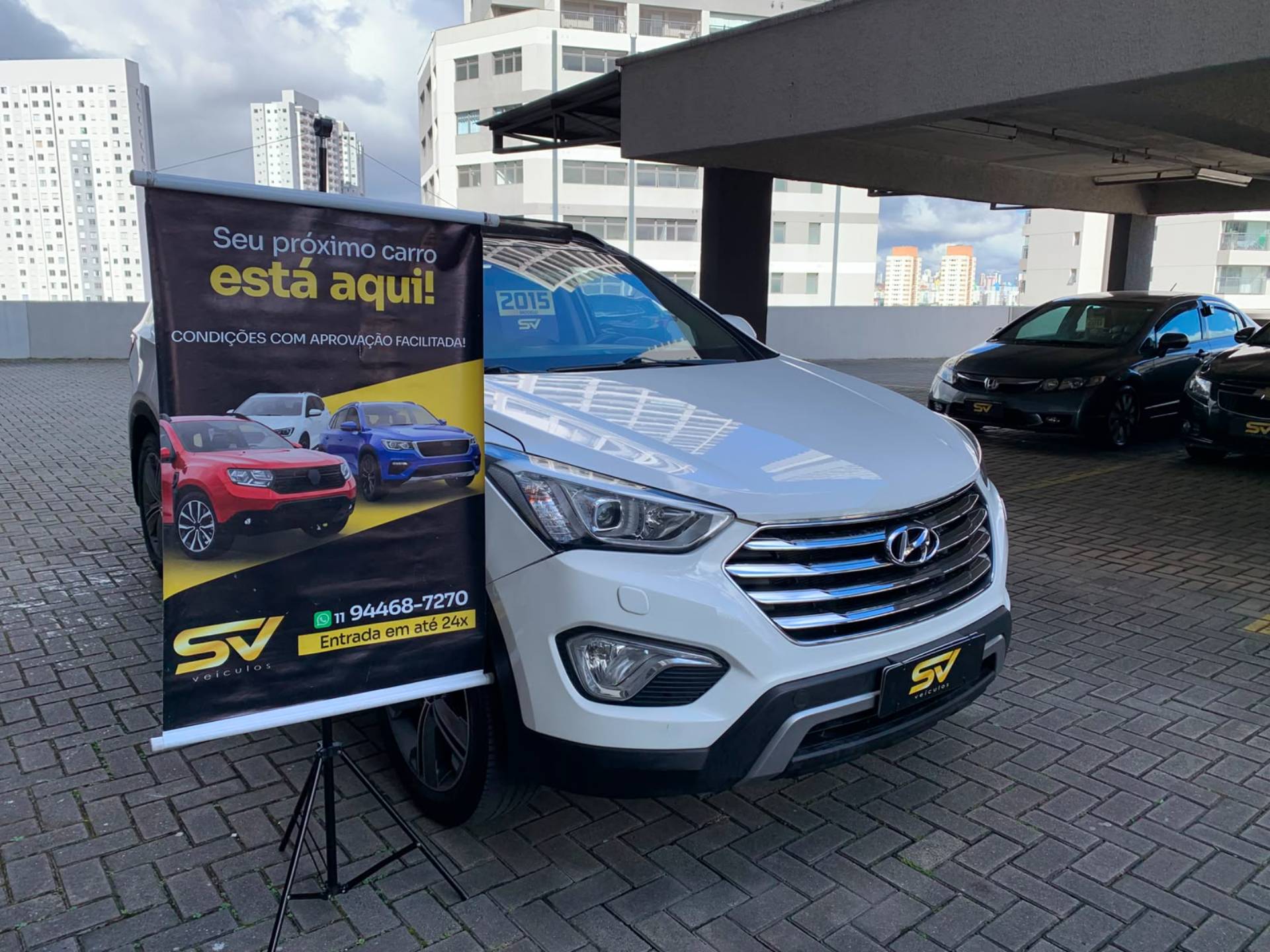 HYUNDAI GRAND SANTA FE