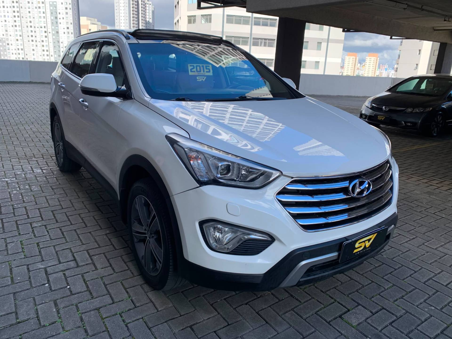 HYUNDAI GRAND SANTA FE