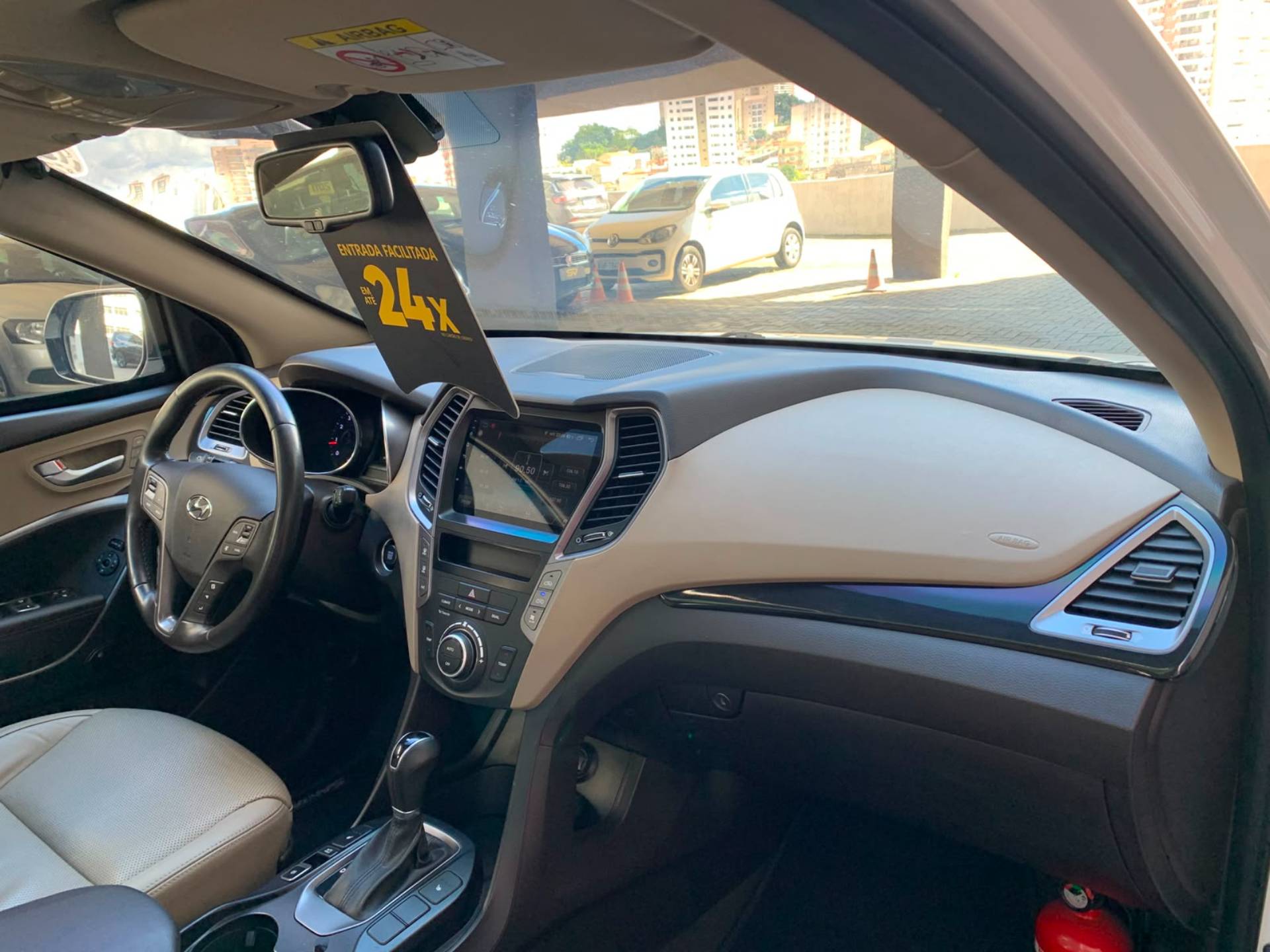 HYUNDAI GRAND SANTA FE