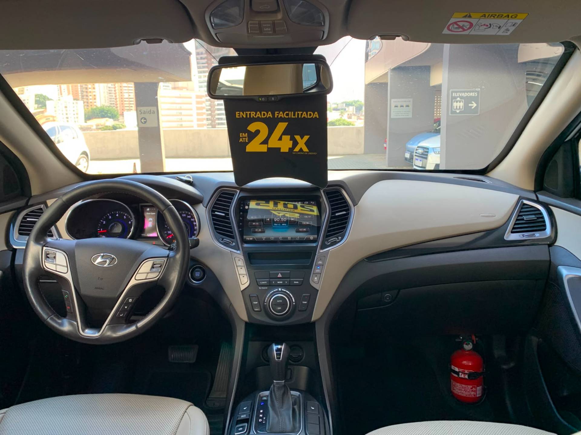 HYUNDAI GRAND SANTA FE