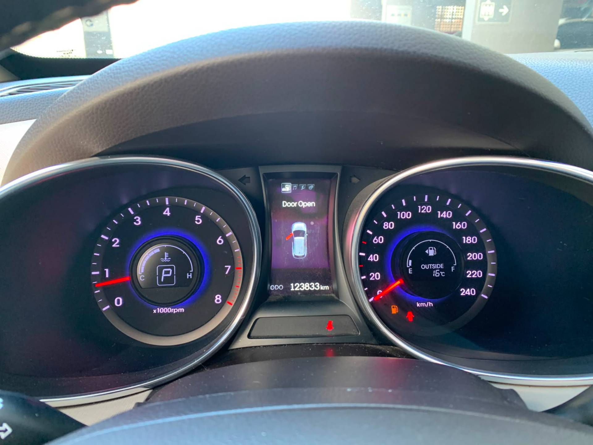 HYUNDAI GRAND SANTA FE