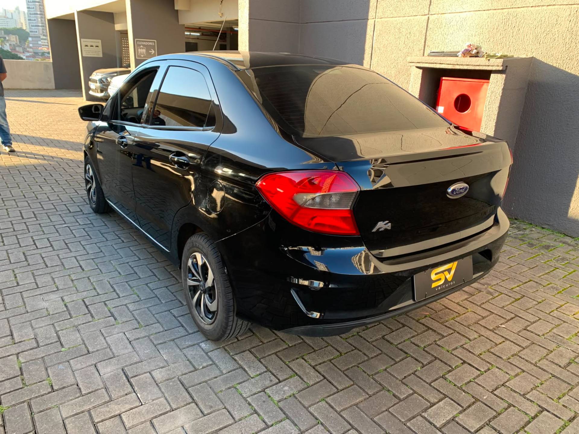 FORD KA