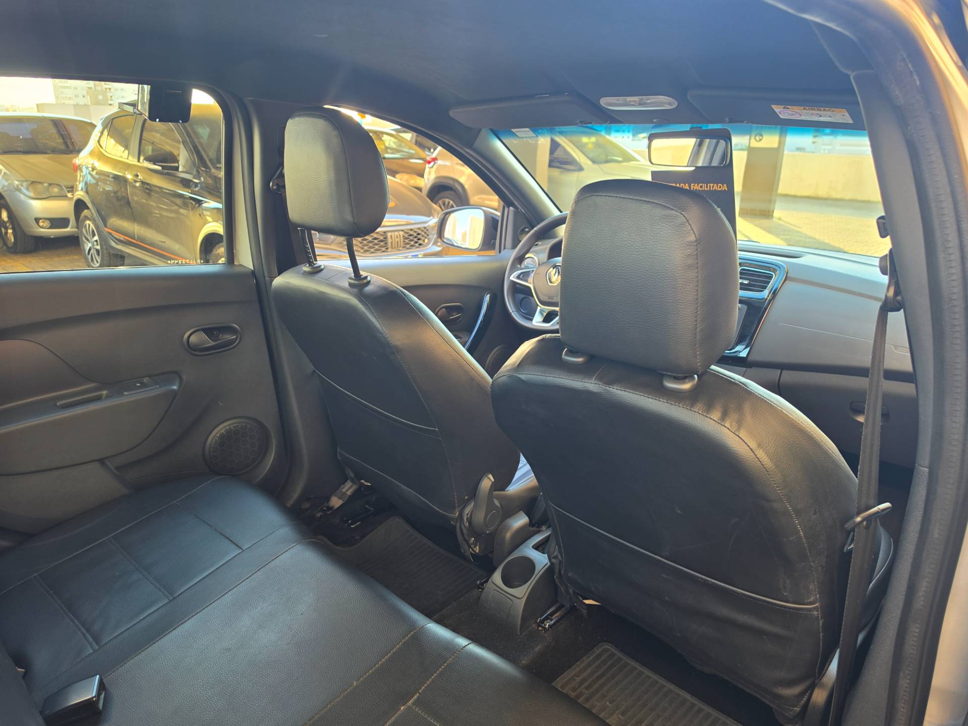 RENAULT LOGAN