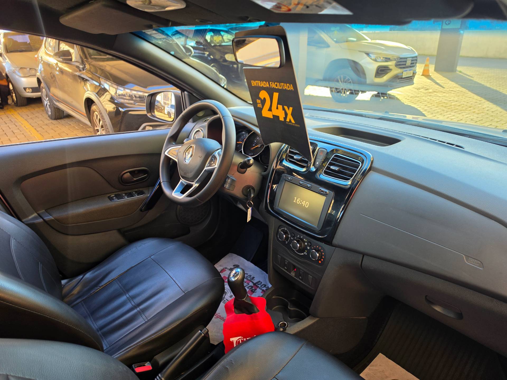 RENAULT LOGAN