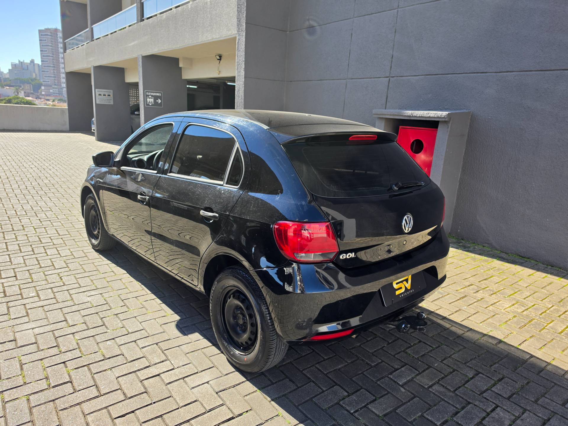 VOLKSWAGEN GOL