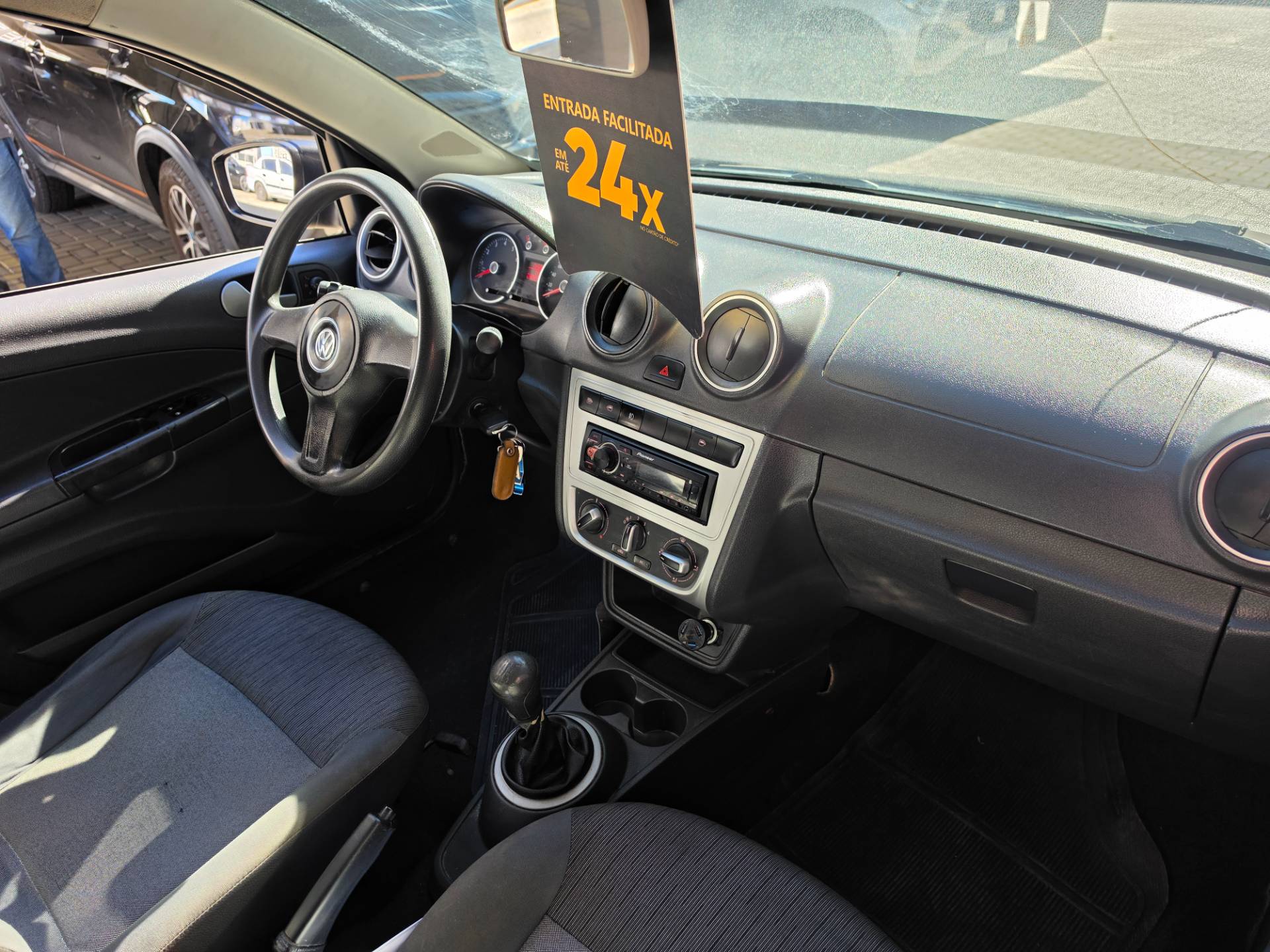 VOLKSWAGEN GOL