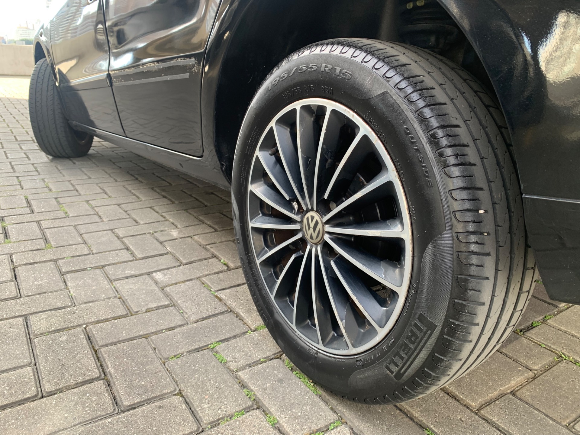 VOLKSWAGEN GOL