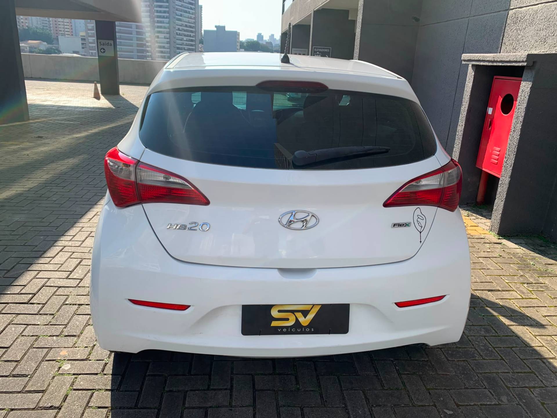 HYUNDAI HB20