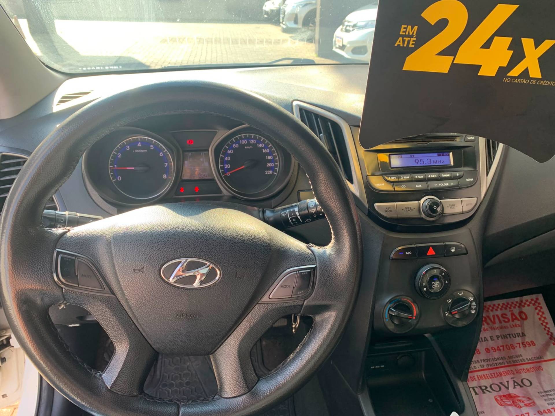 HYUNDAI HB20