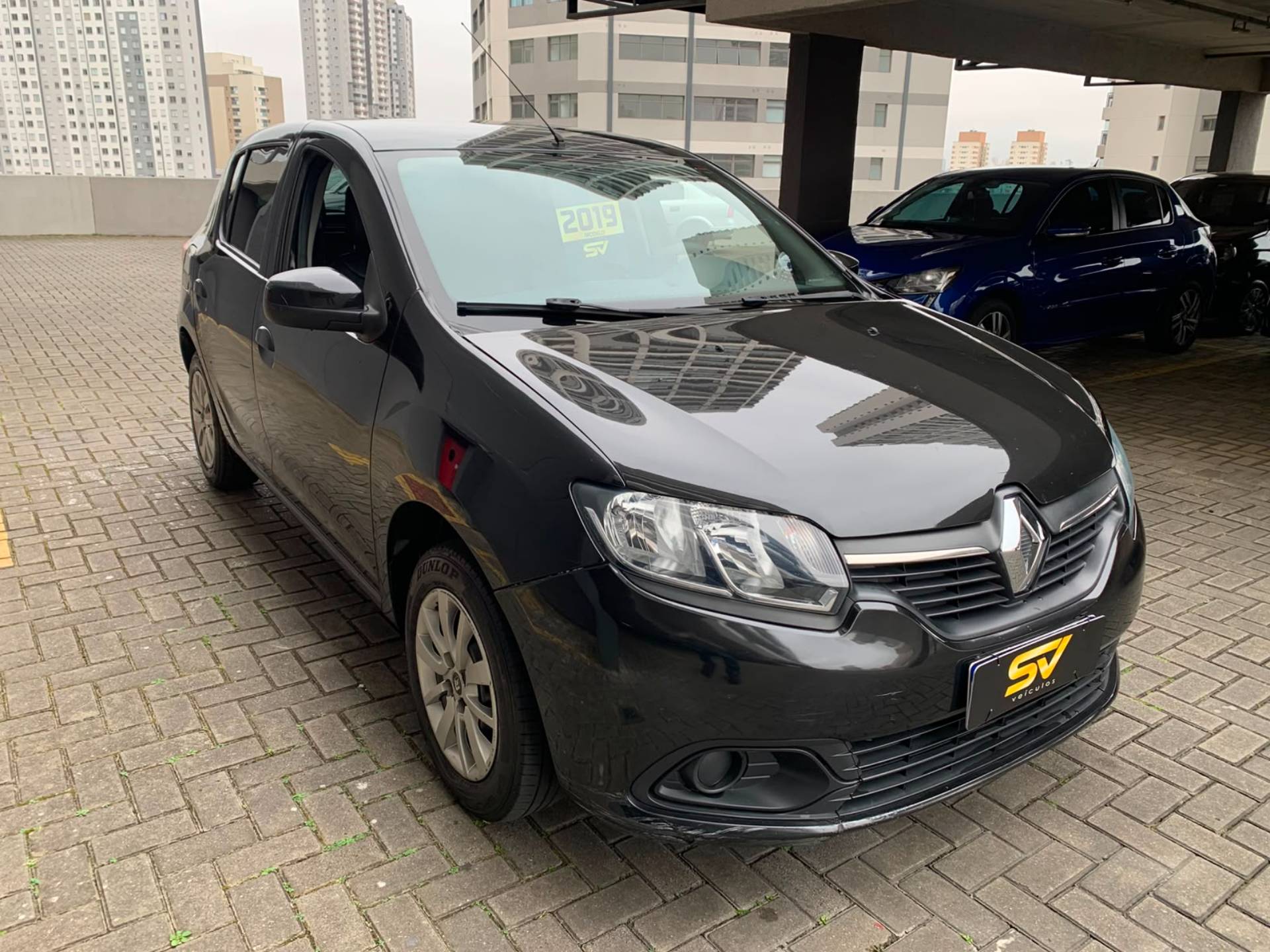 RENAULT SANDERO