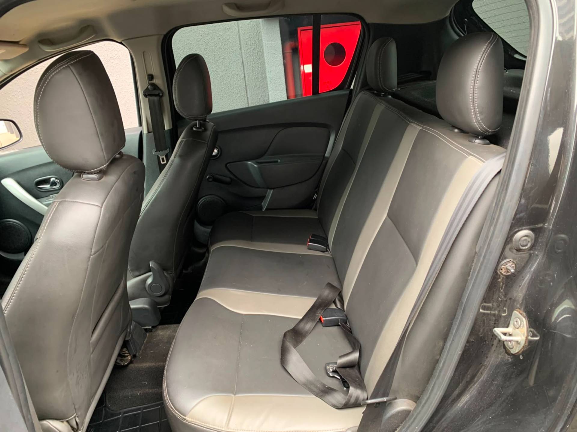 RENAULT SANDERO
