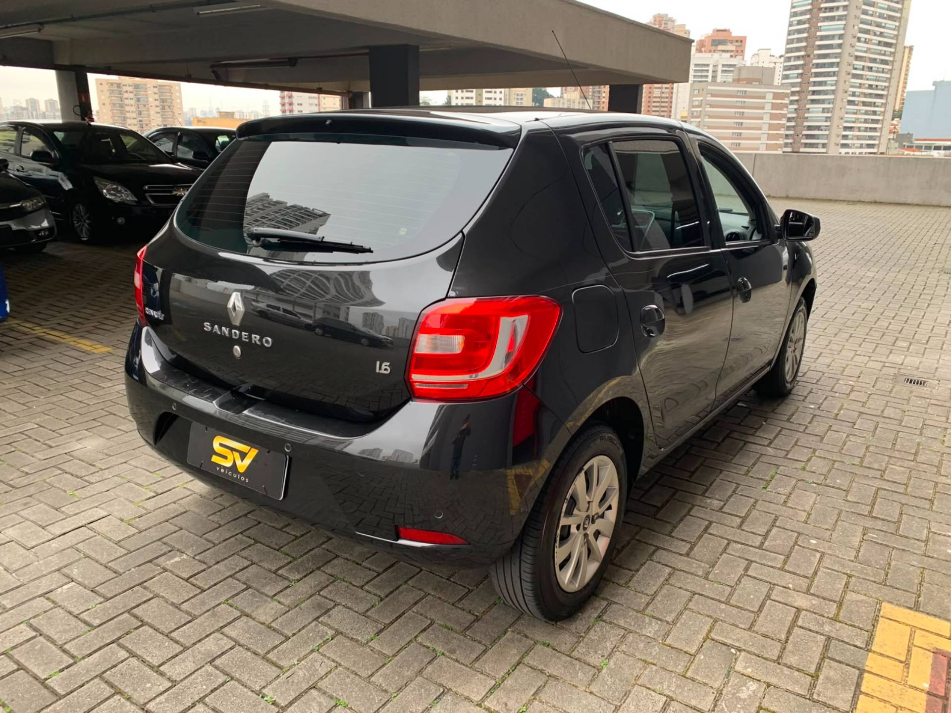 RENAULT SANDERO