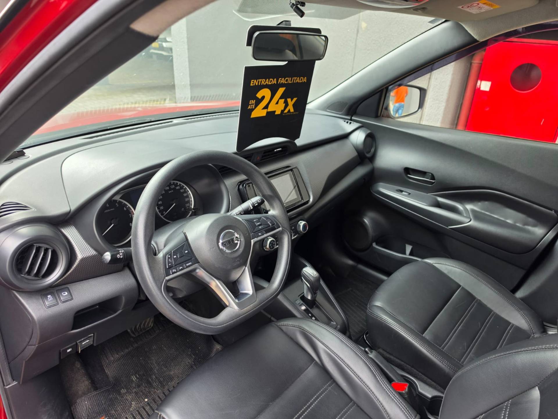 NISSAN KICKS