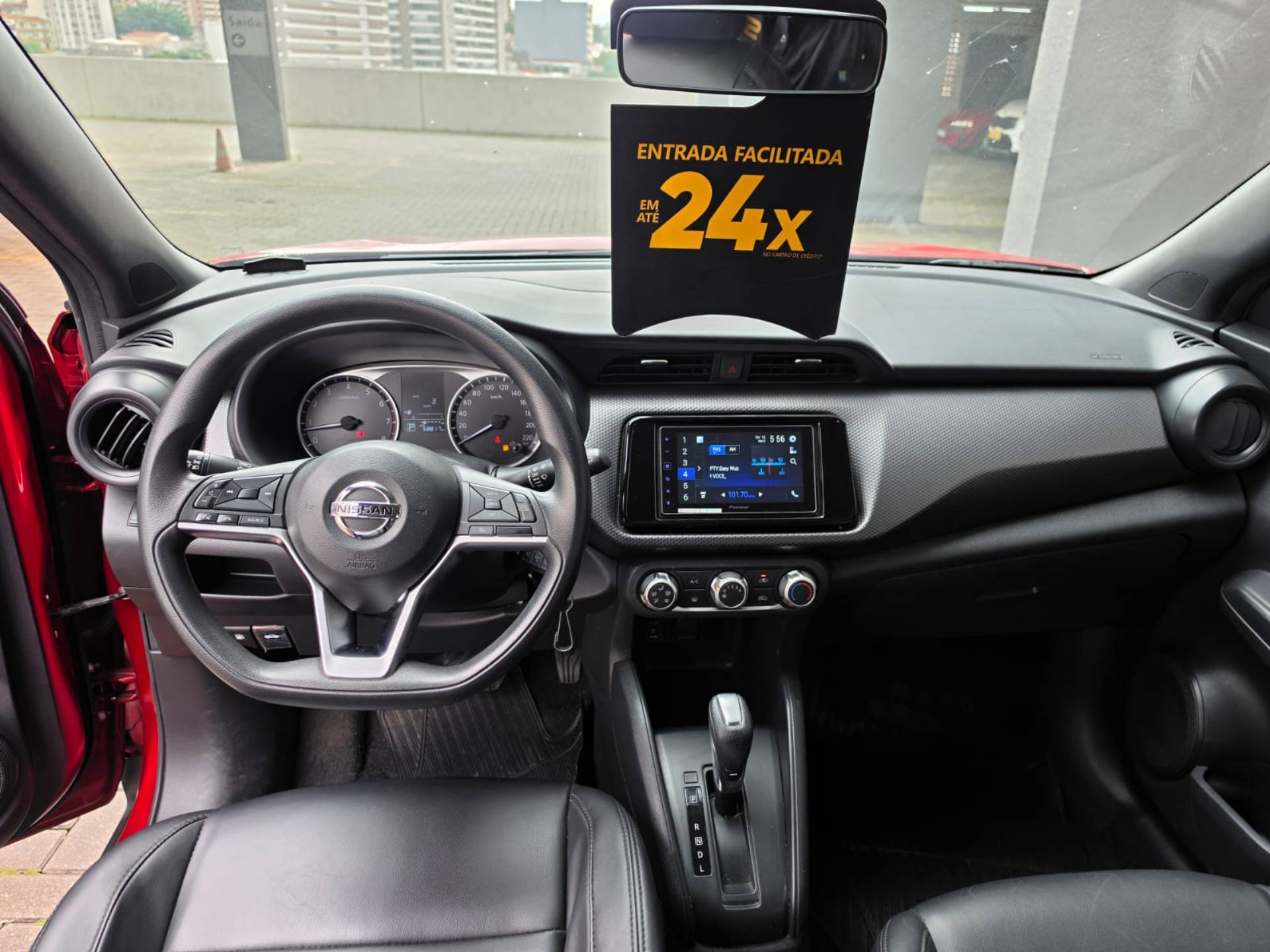 NISSAN KICKS