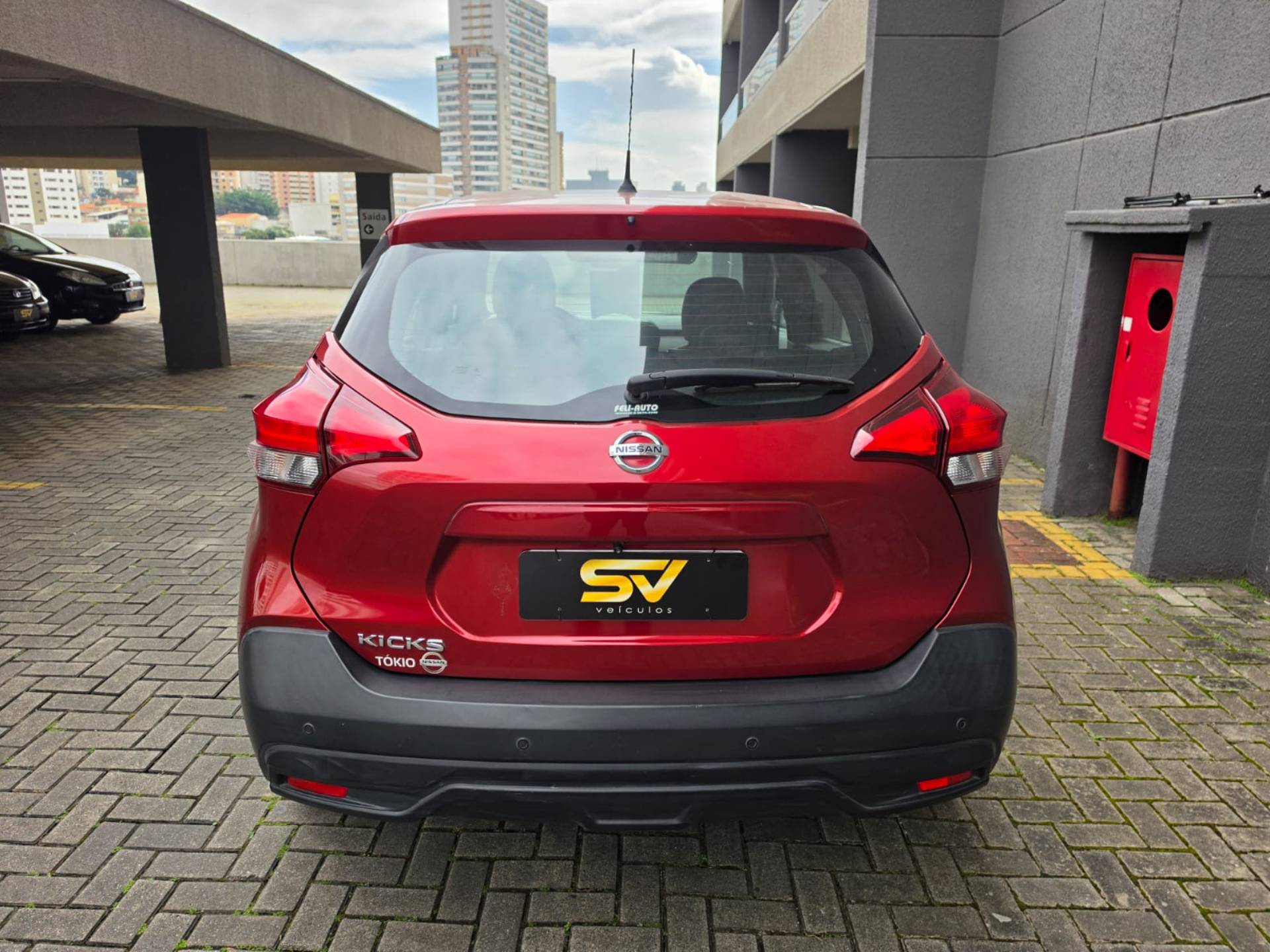 NISSAN KICKS