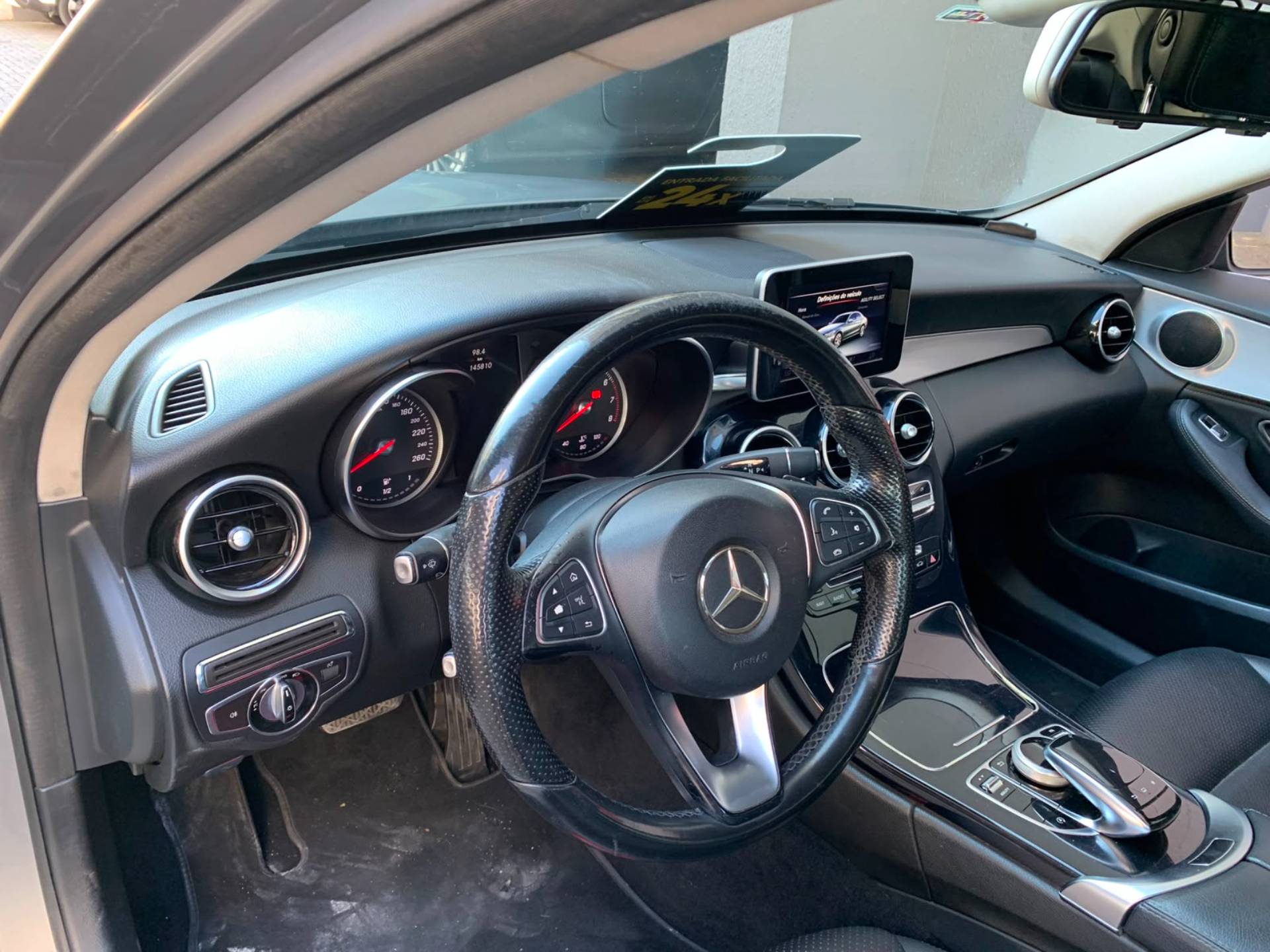 MERCEDES-BENZ C 180