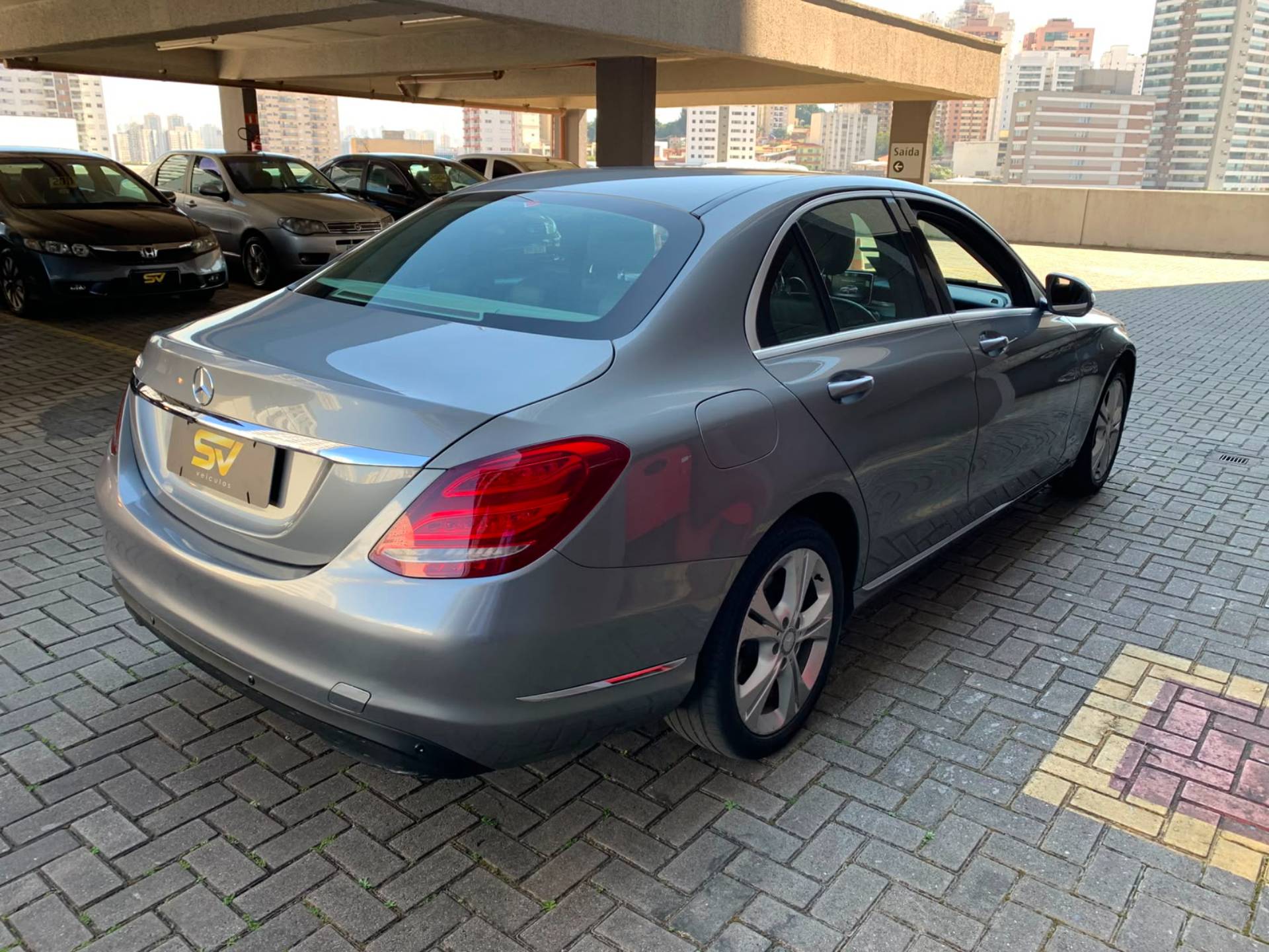 MERCEDES-BENZ C 180