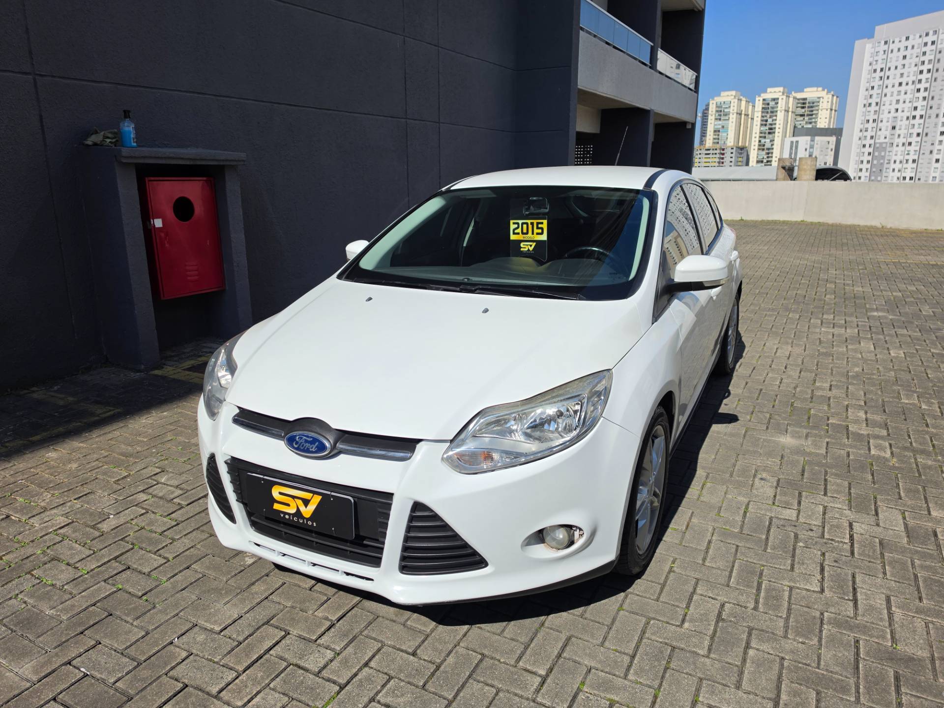 FORD FOCUS