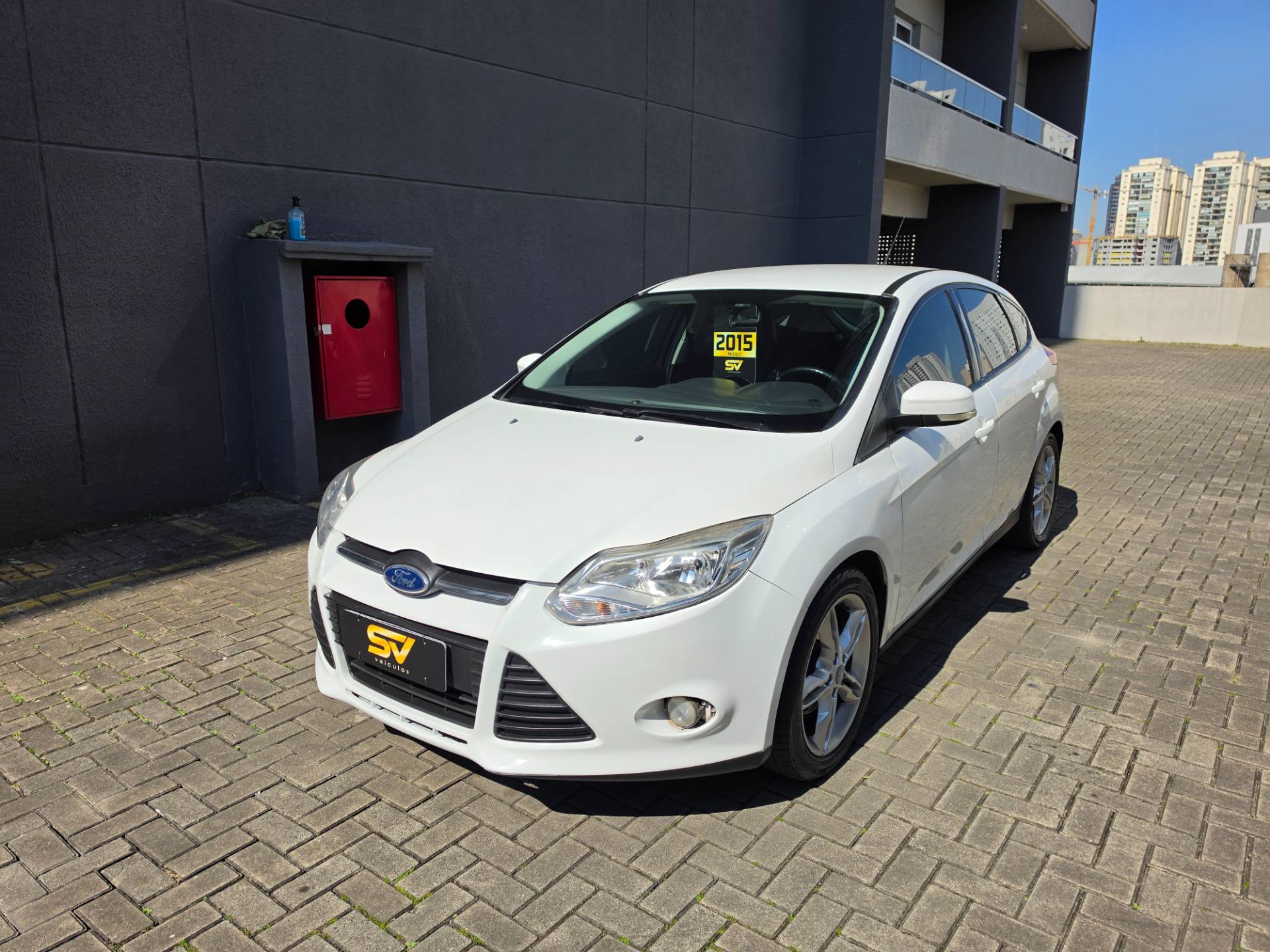 FORD FOCUS