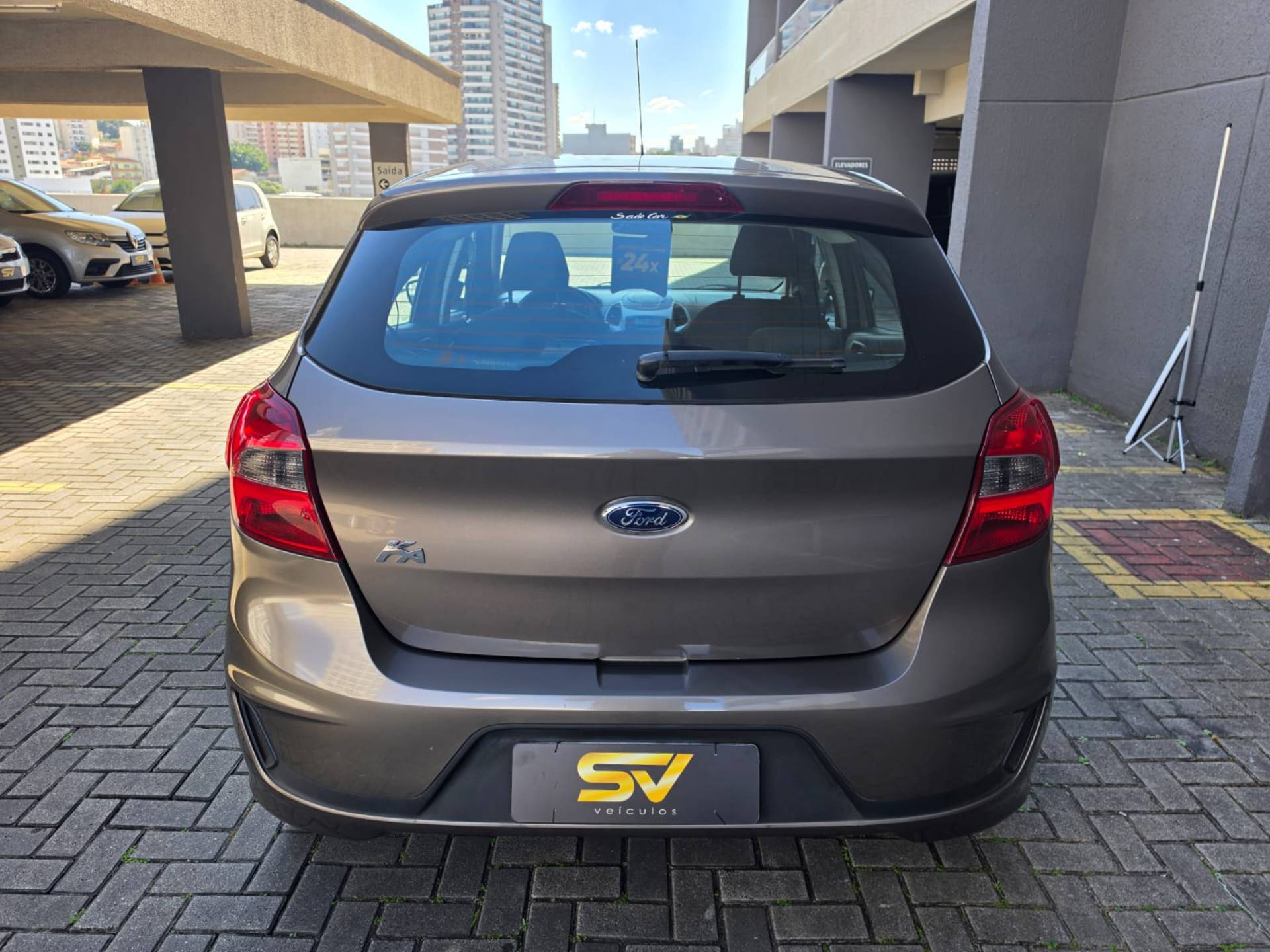 FORD KA