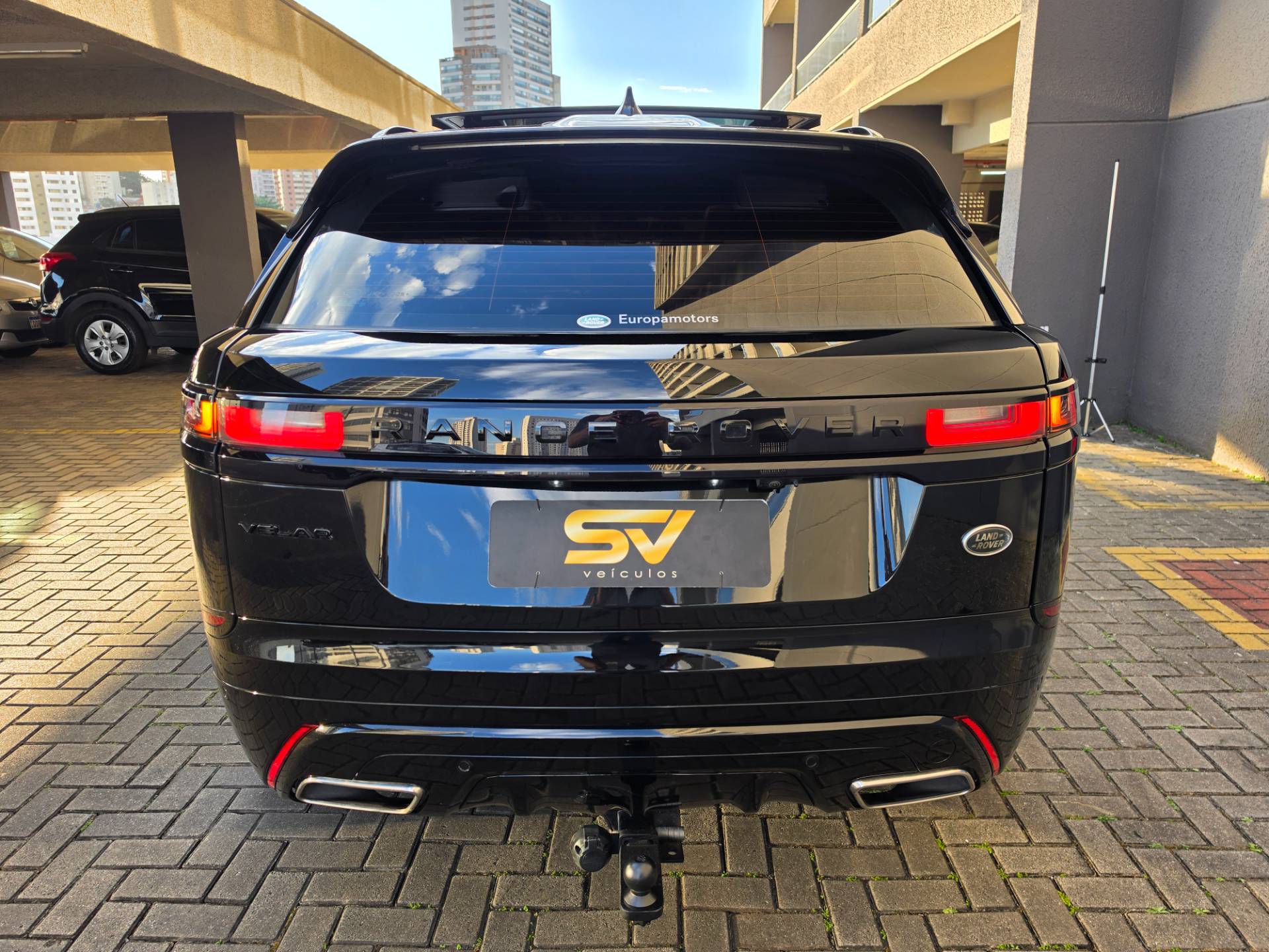LAND ROVER RANGE ROVER VELAR