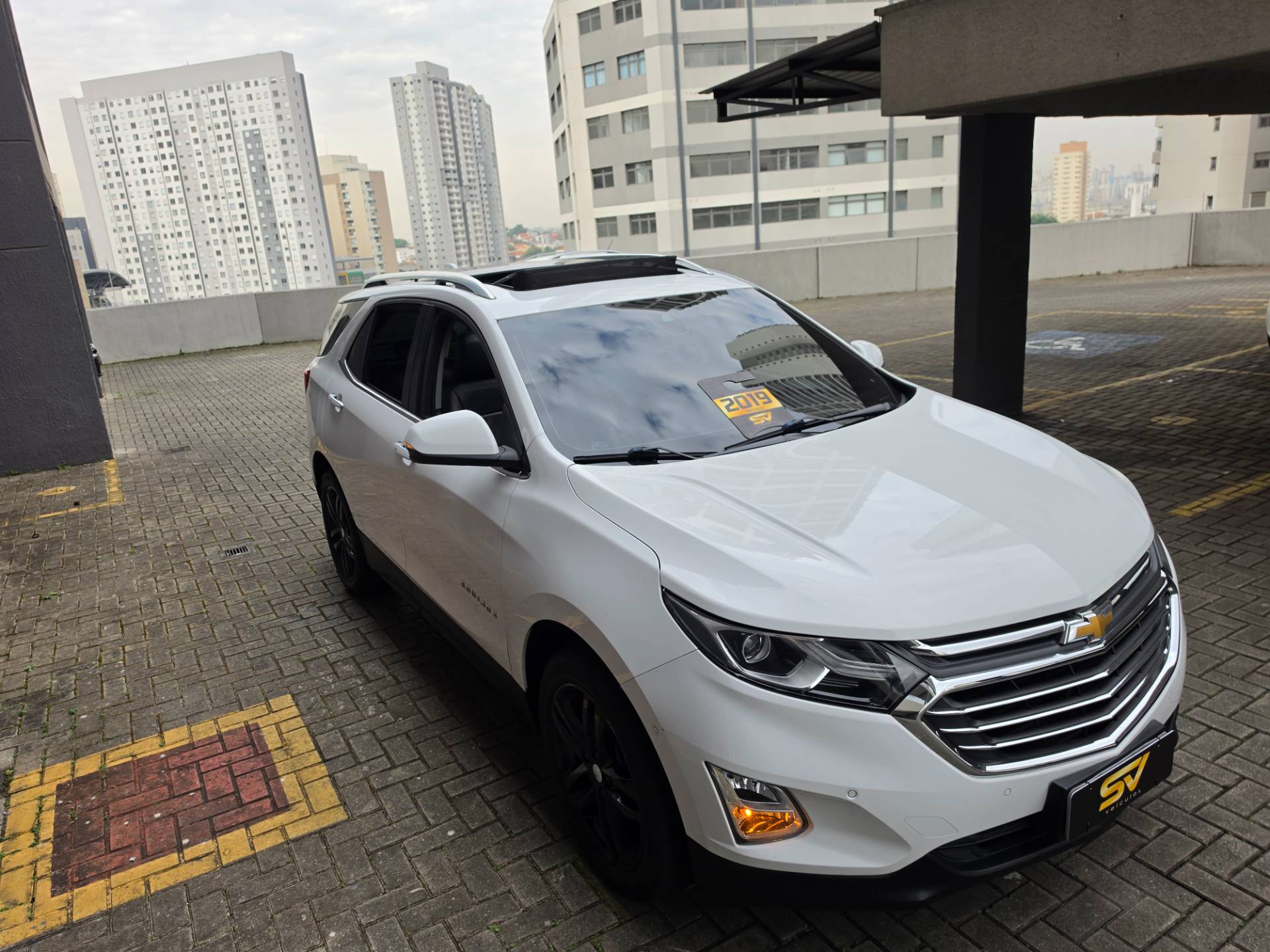 CHEVROLET EQUINOX