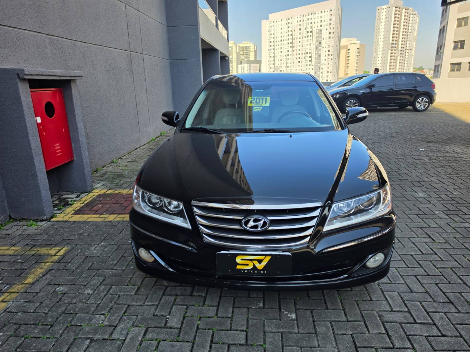 HYUNDAI AZERA