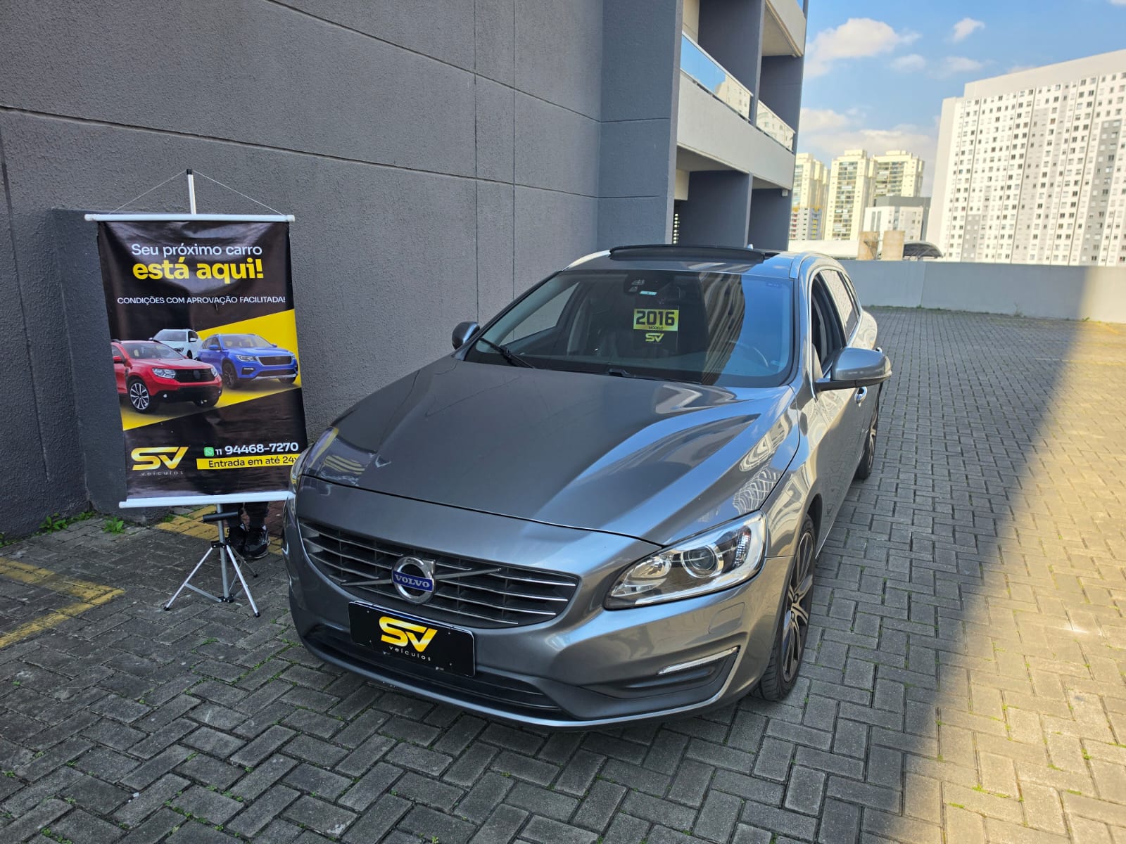 VOLVO V60