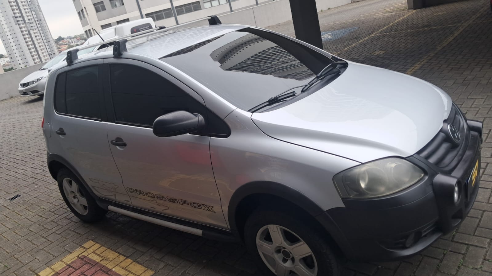 VOLKSWAGEN CROSSFOX