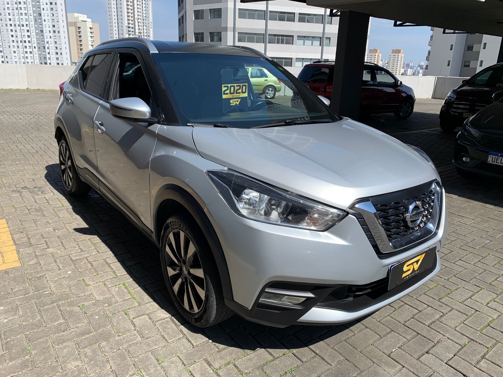 NISSAN KICKS