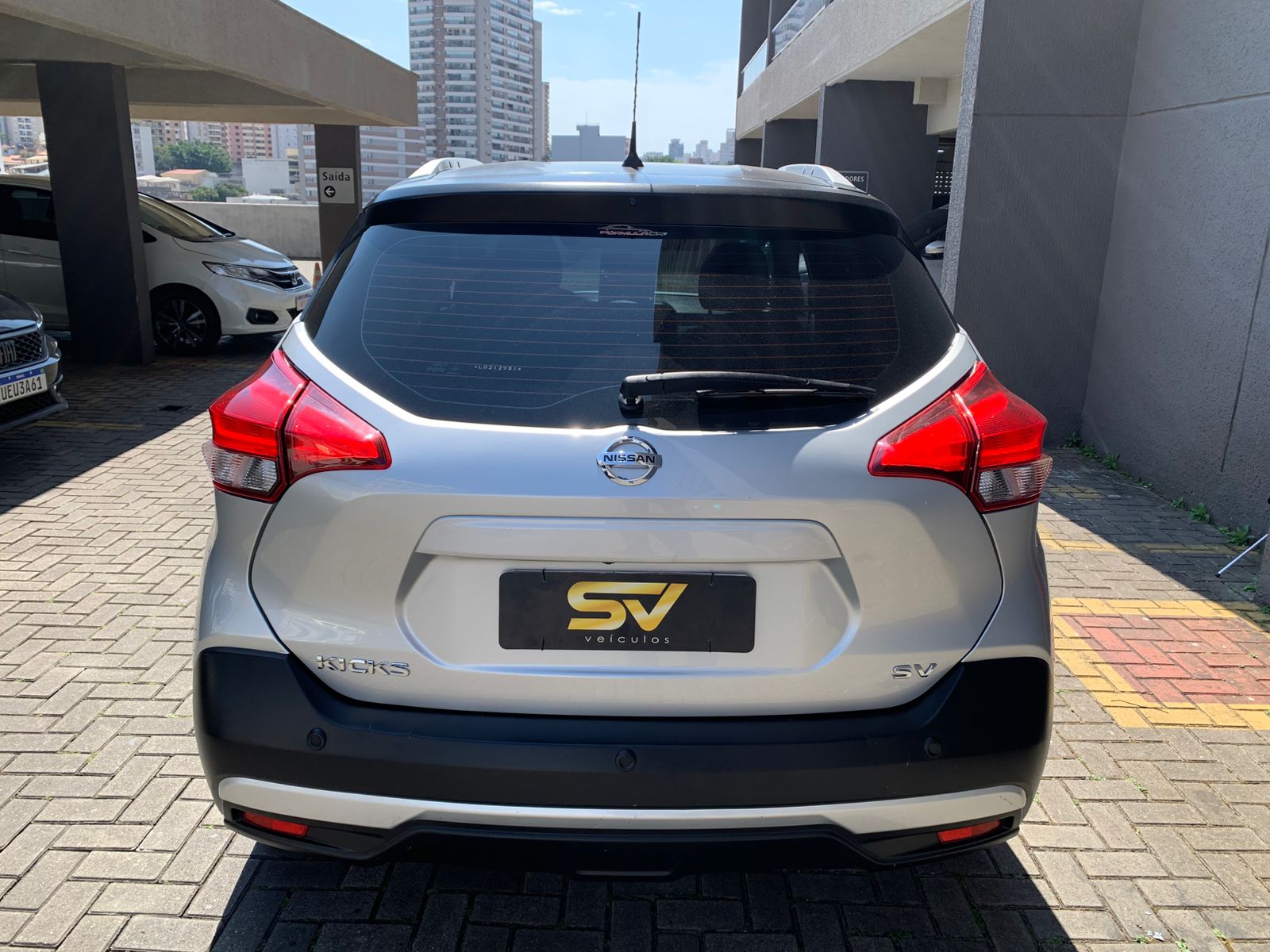NISSAN KICKS