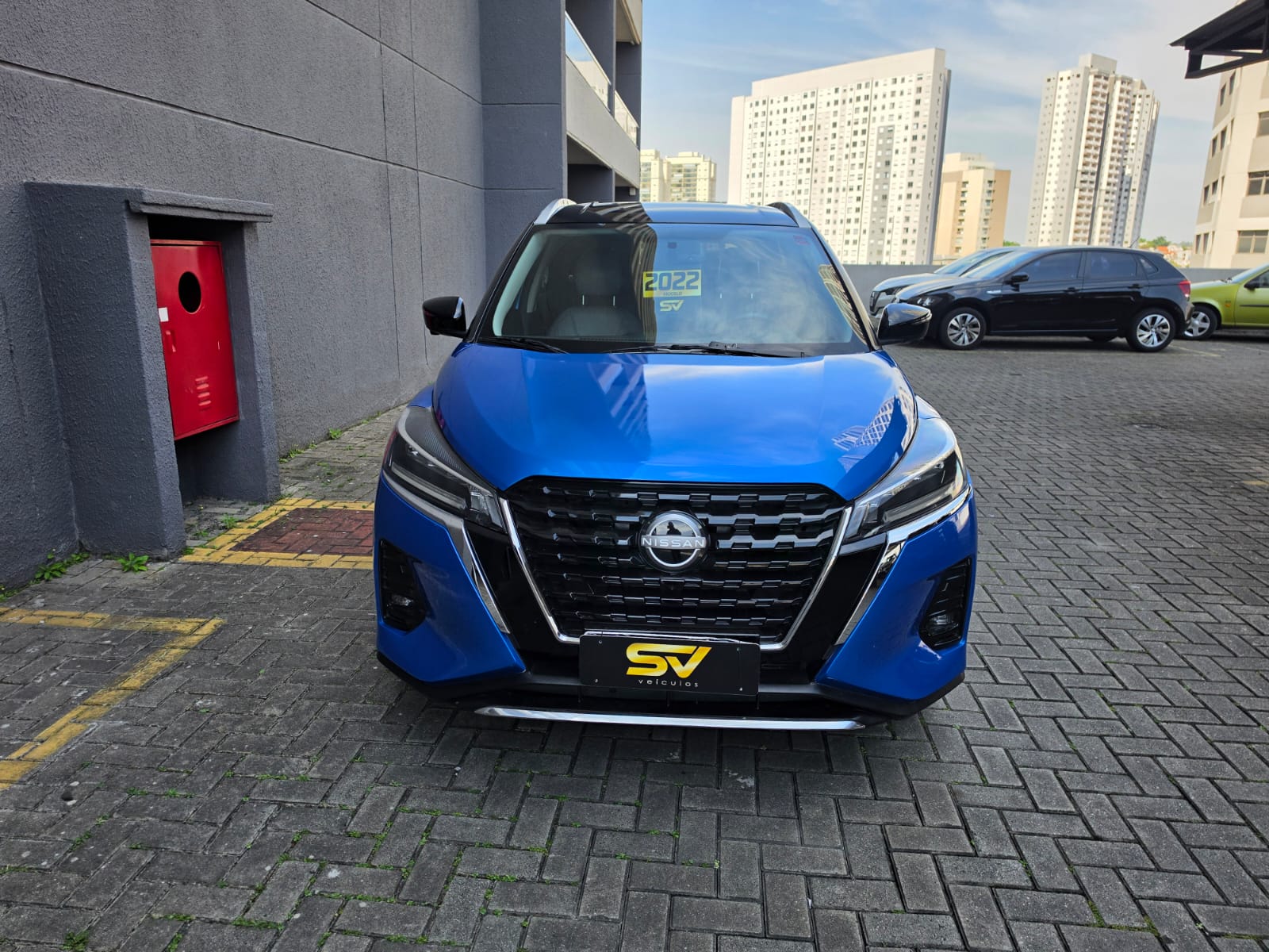 NISSAN KICKS